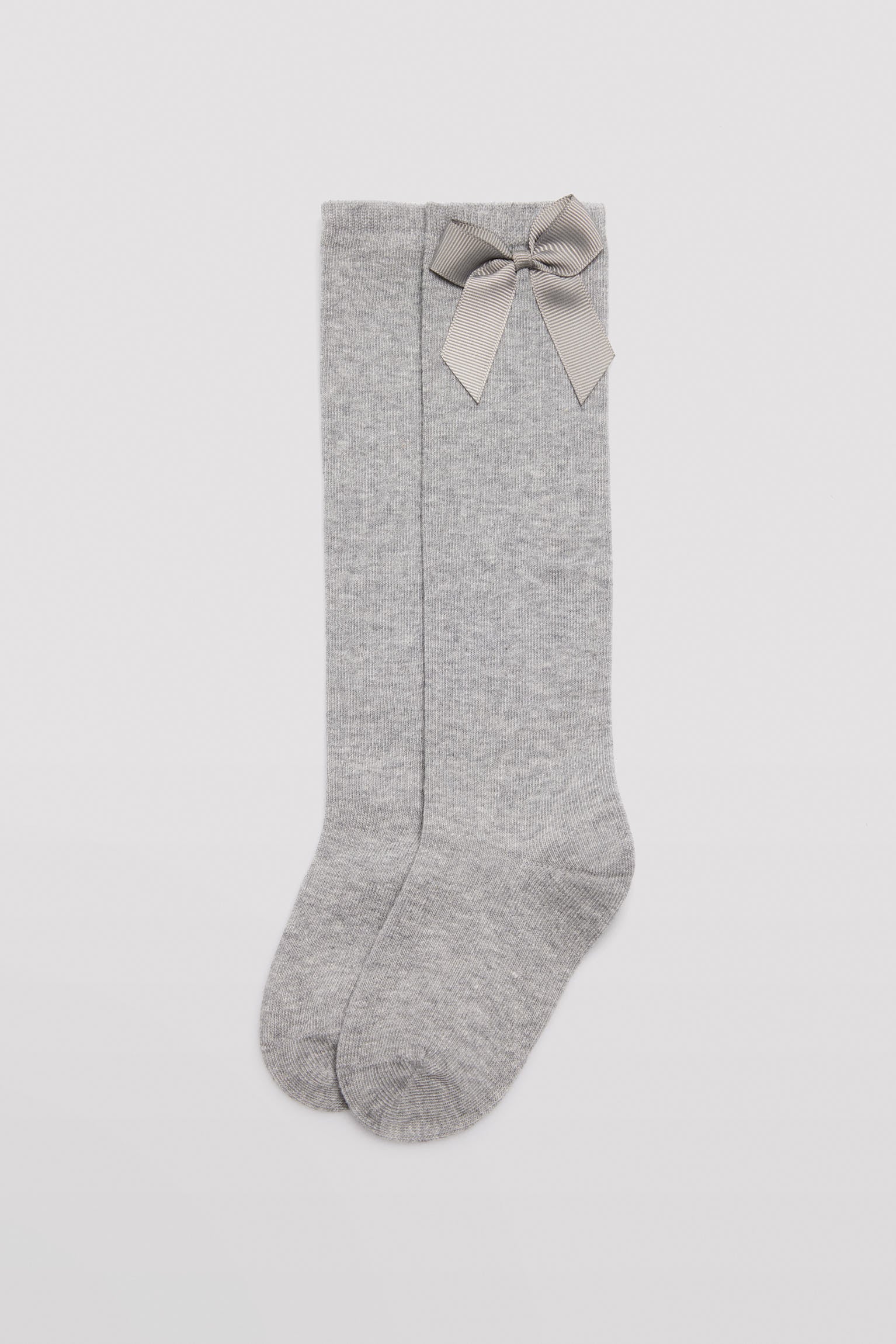 Calcetín infantil largo detalle lazo gris
