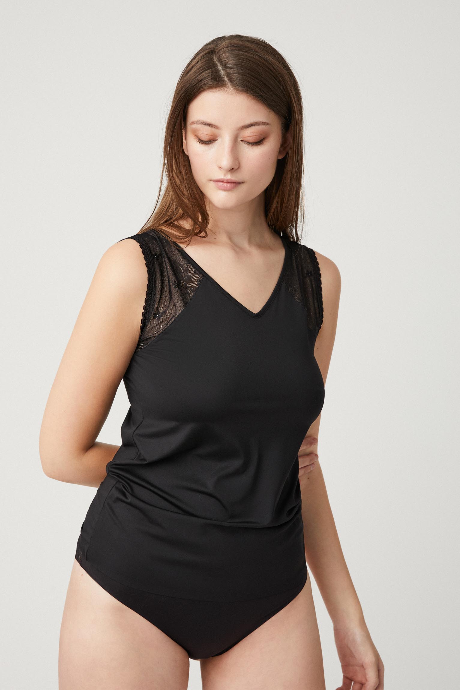 Camiseta sin mangas negro