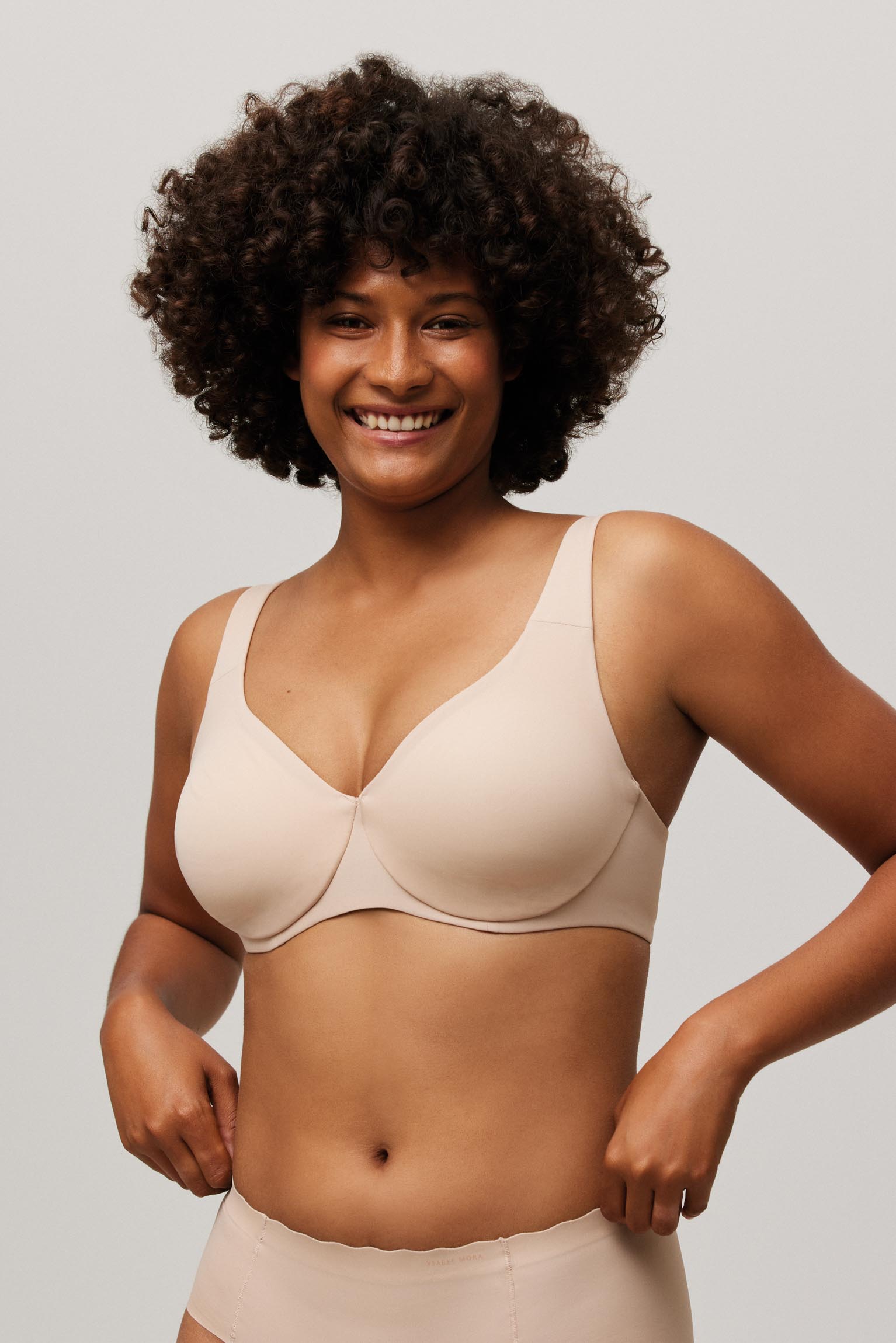 Sujetador reductor nude