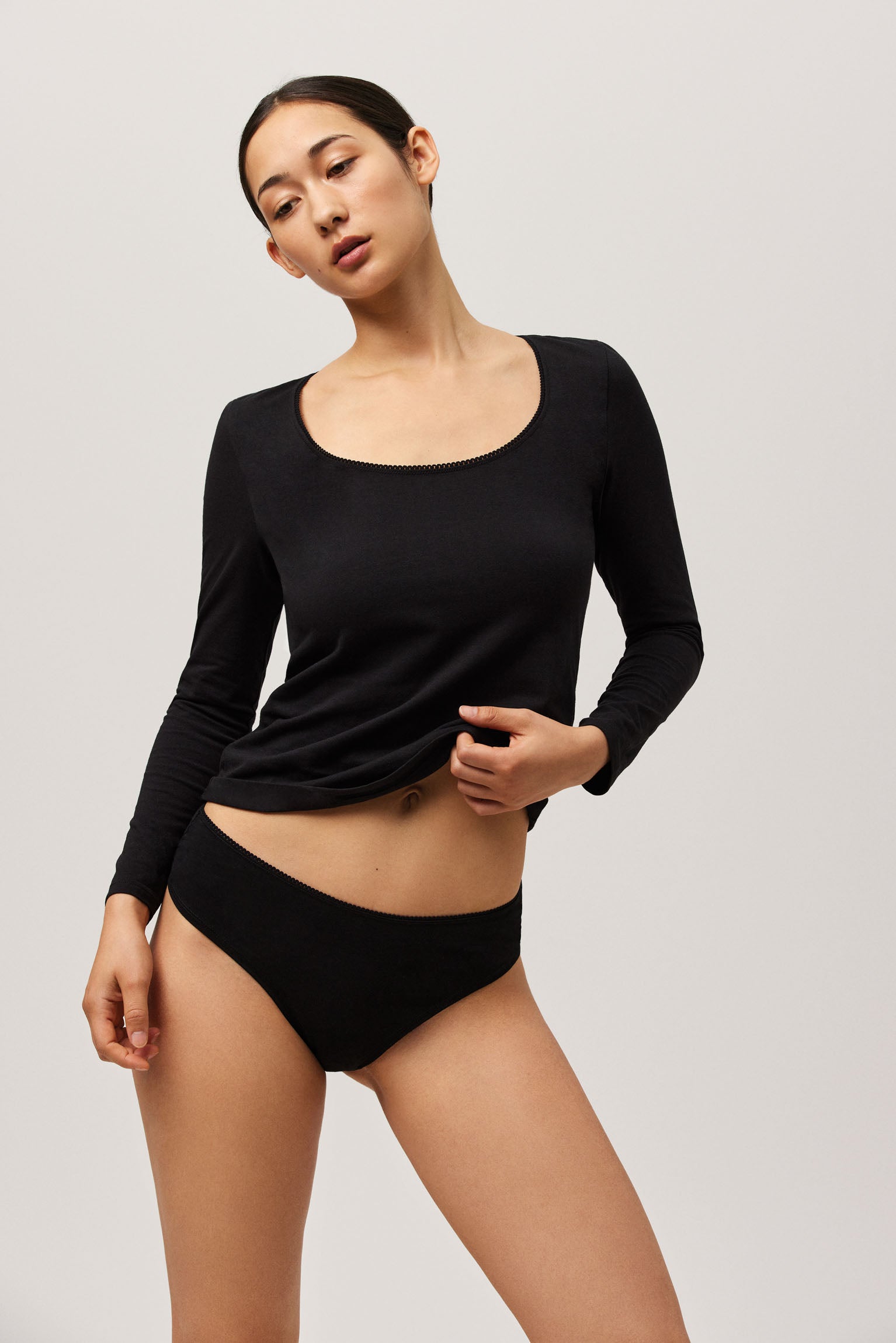 Camiseta manga larga algodón orgánico negra