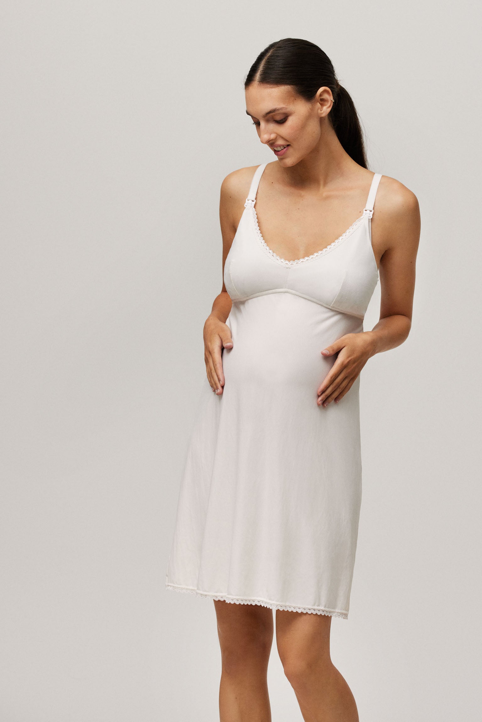 Camisón de maternidad tirantes marfil