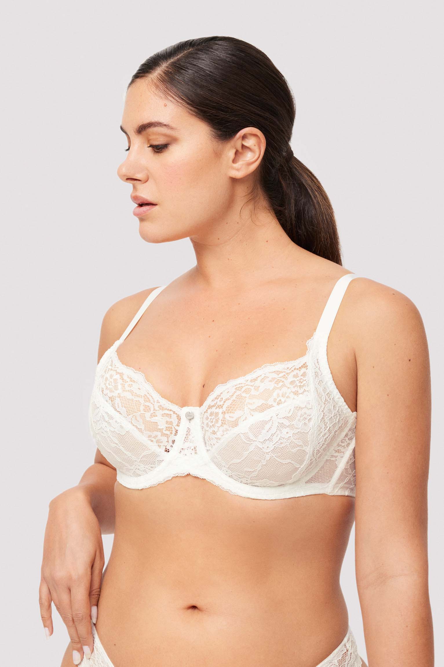 Sujetador con aro sin relleno encaje marfil