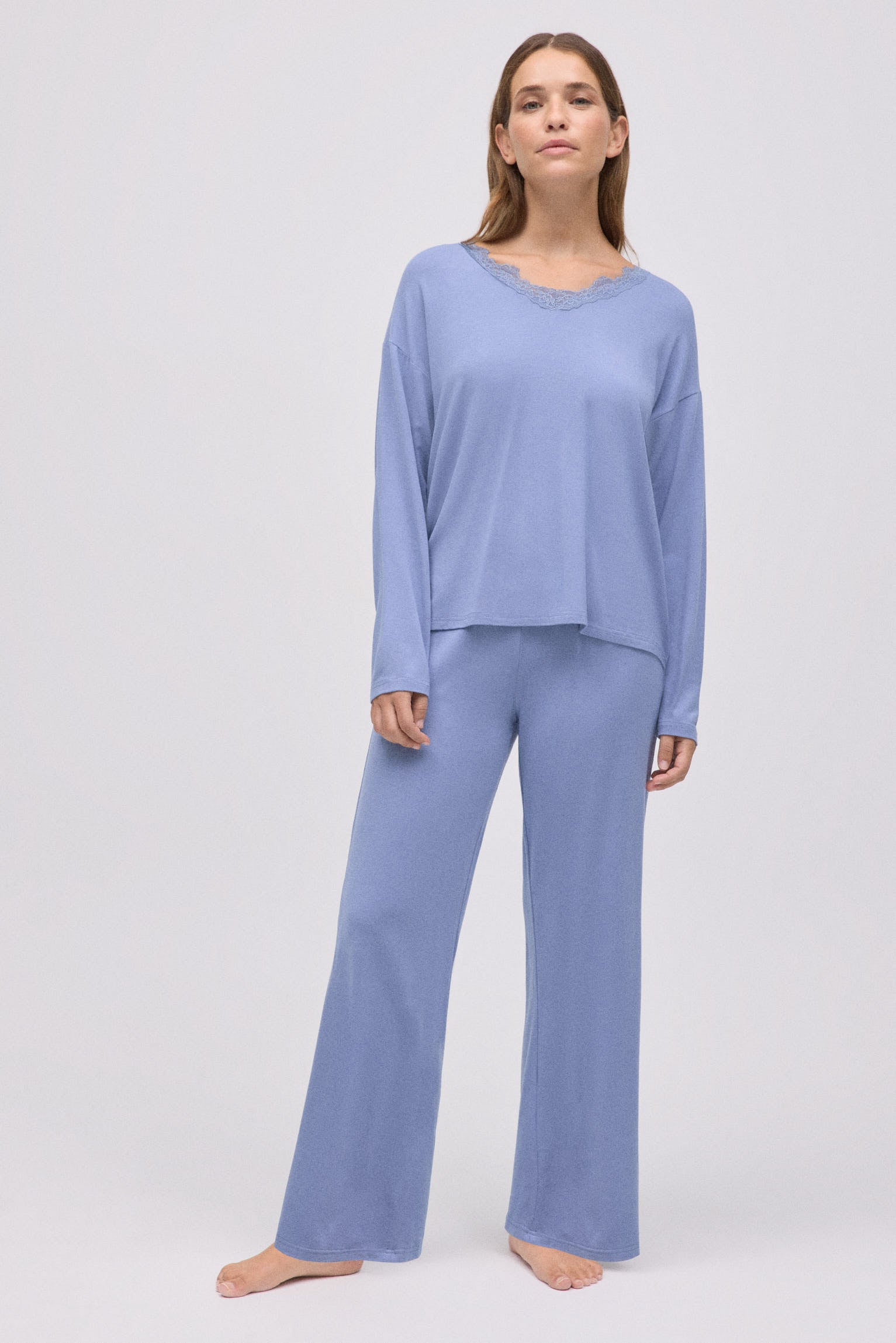 Pijama largo extra suave de modal pantalón ancho azul