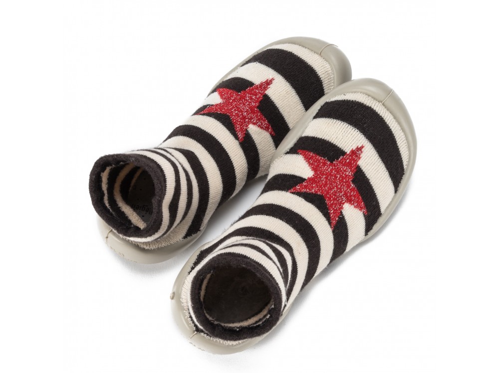 Zapatilla para casa calcetín con estrella y rayas en blanco/negro Collegien