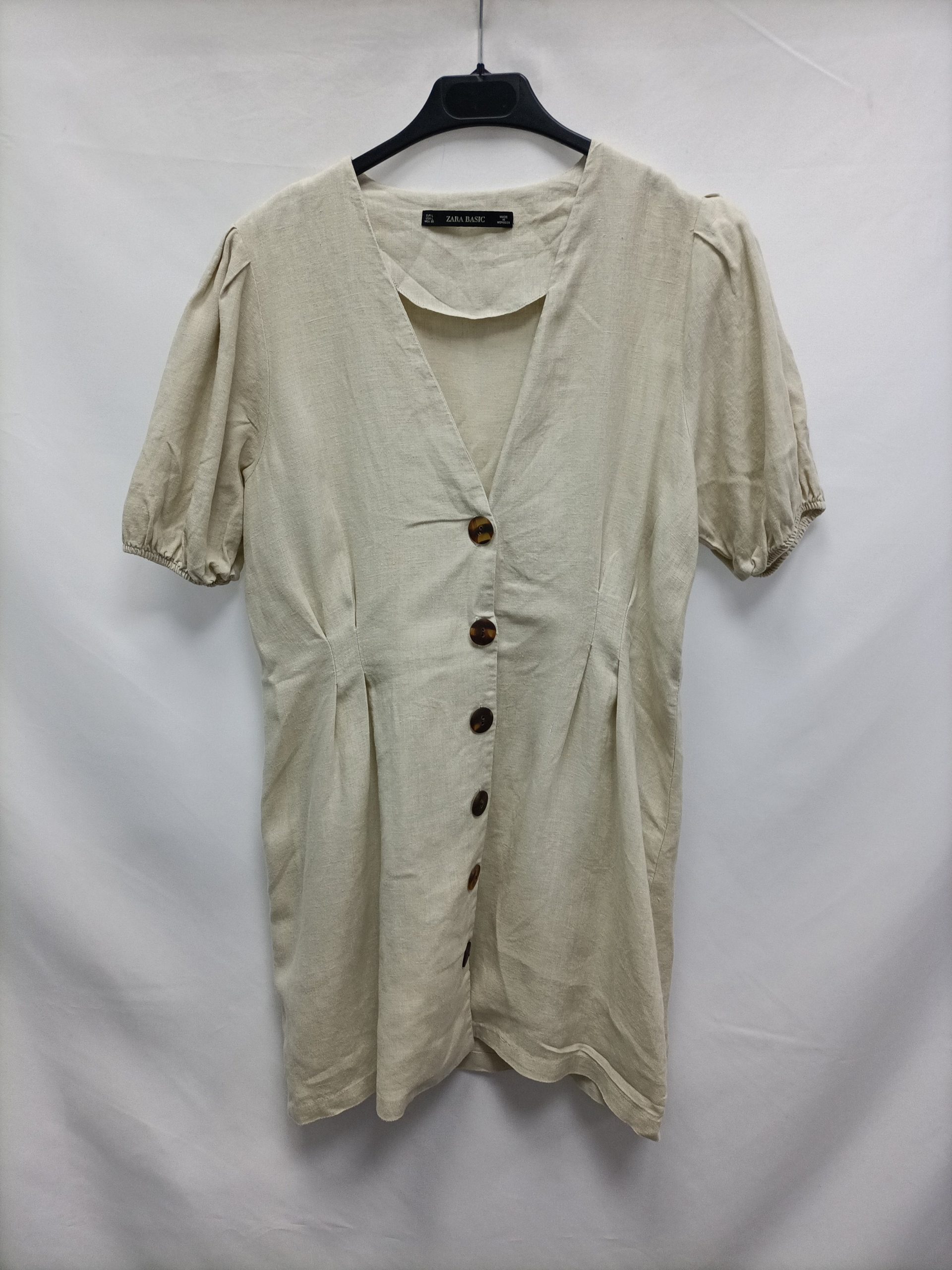 ZARA. Vestido corto beige T.l