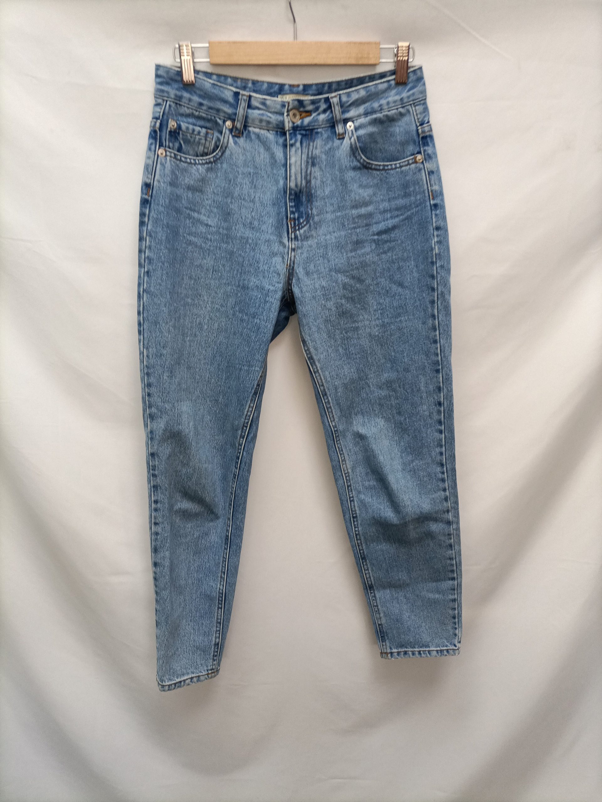 PULL&BEAR. Pantalón denim boyfriend T.36