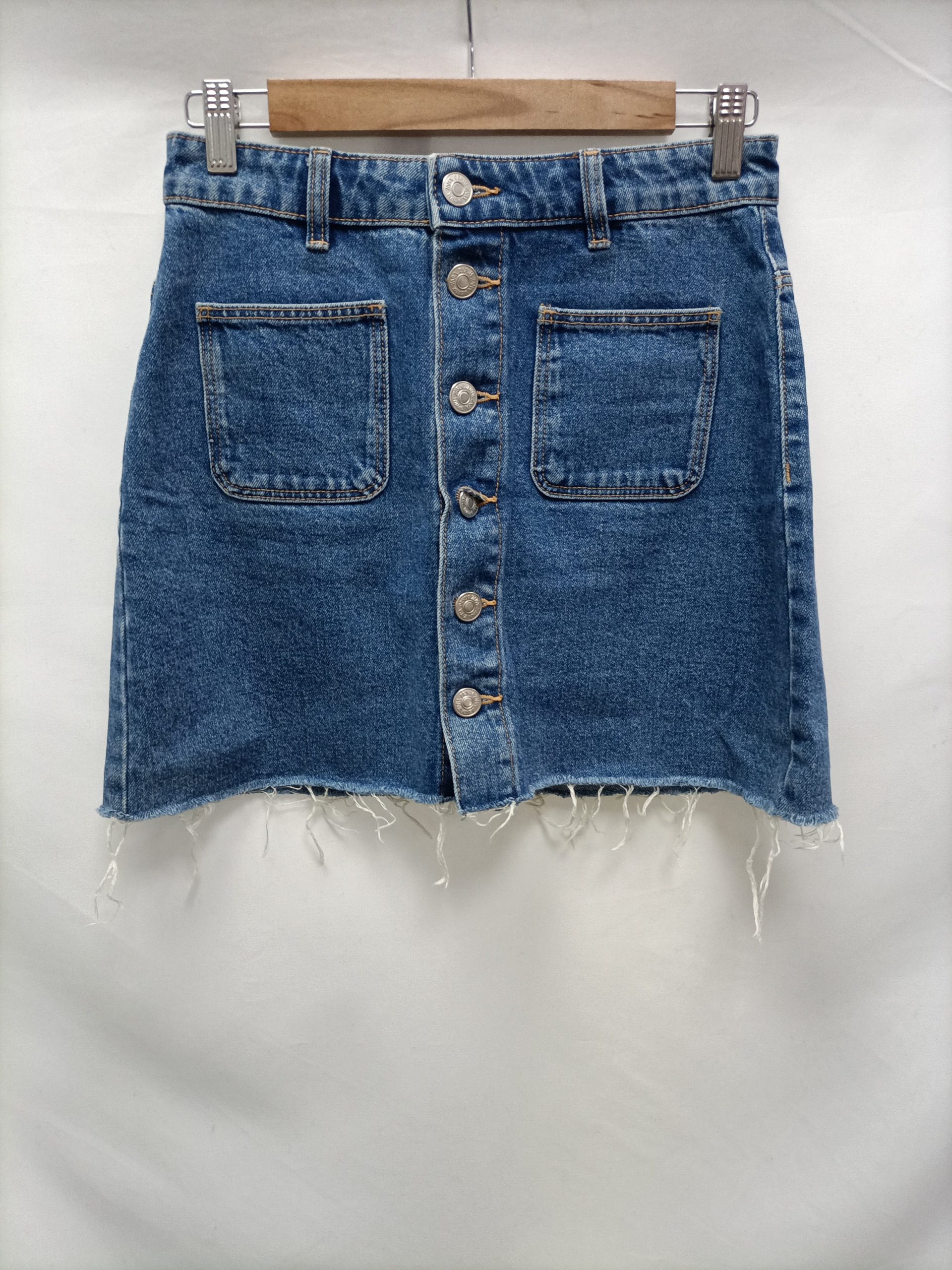 ZARA. Falda denim botones T.s