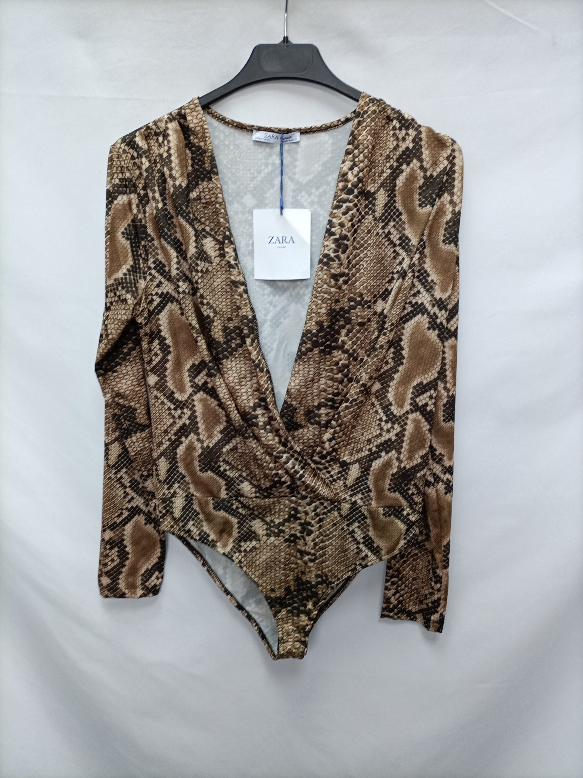 ZARA. Body animal print T.m