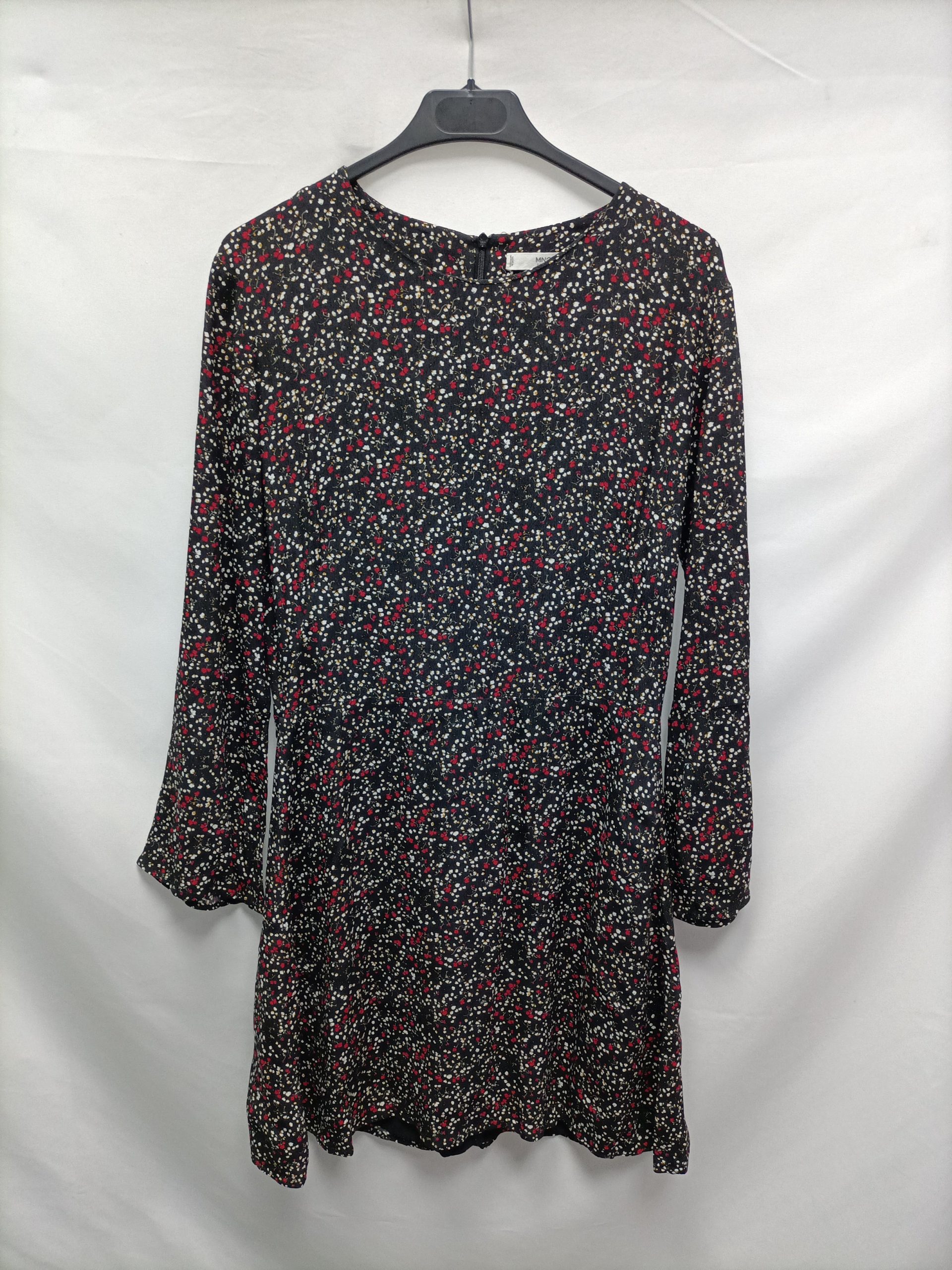 MANGO. Vestido negros florecitas T.m