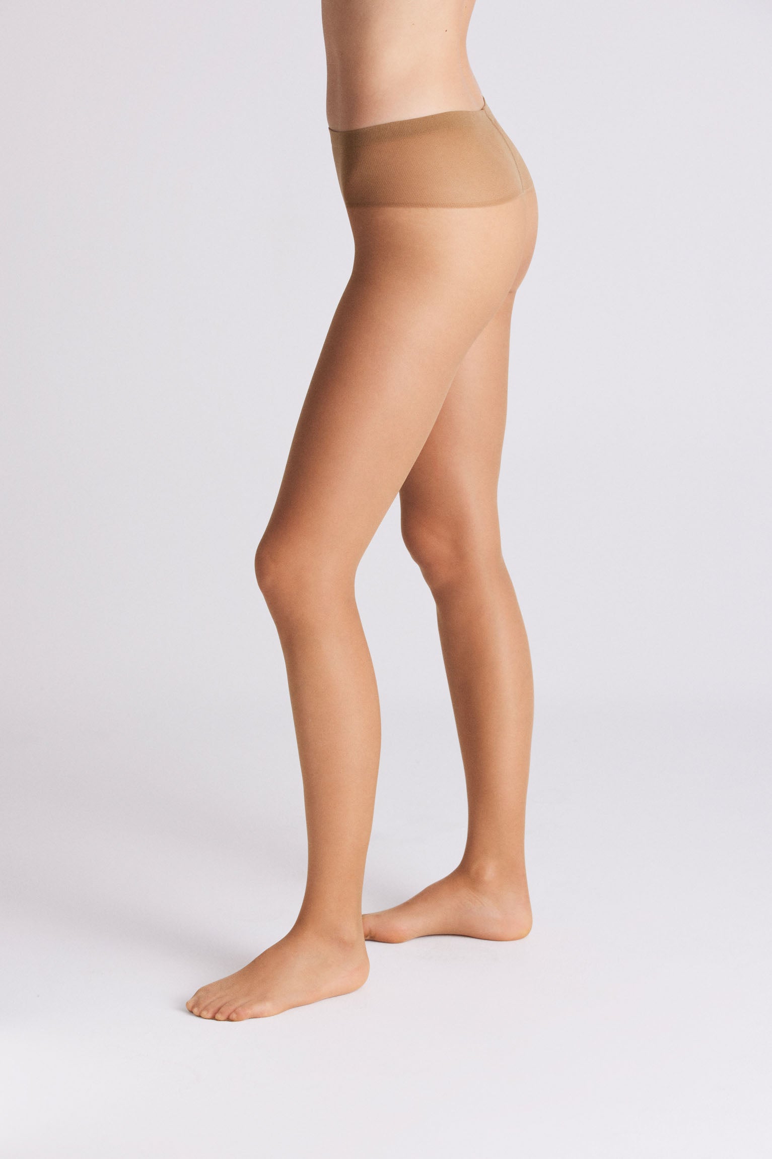 Panty cintura baja 20 denier bronce