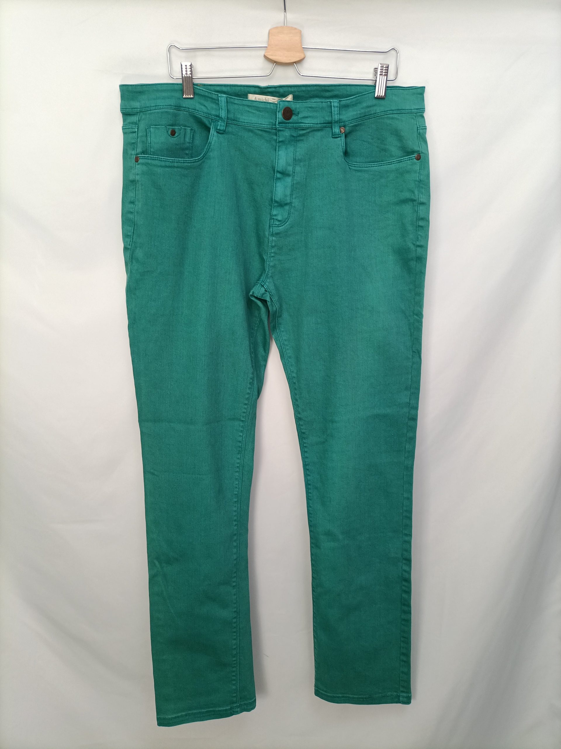 AMICHI. Pantalón verdes denim