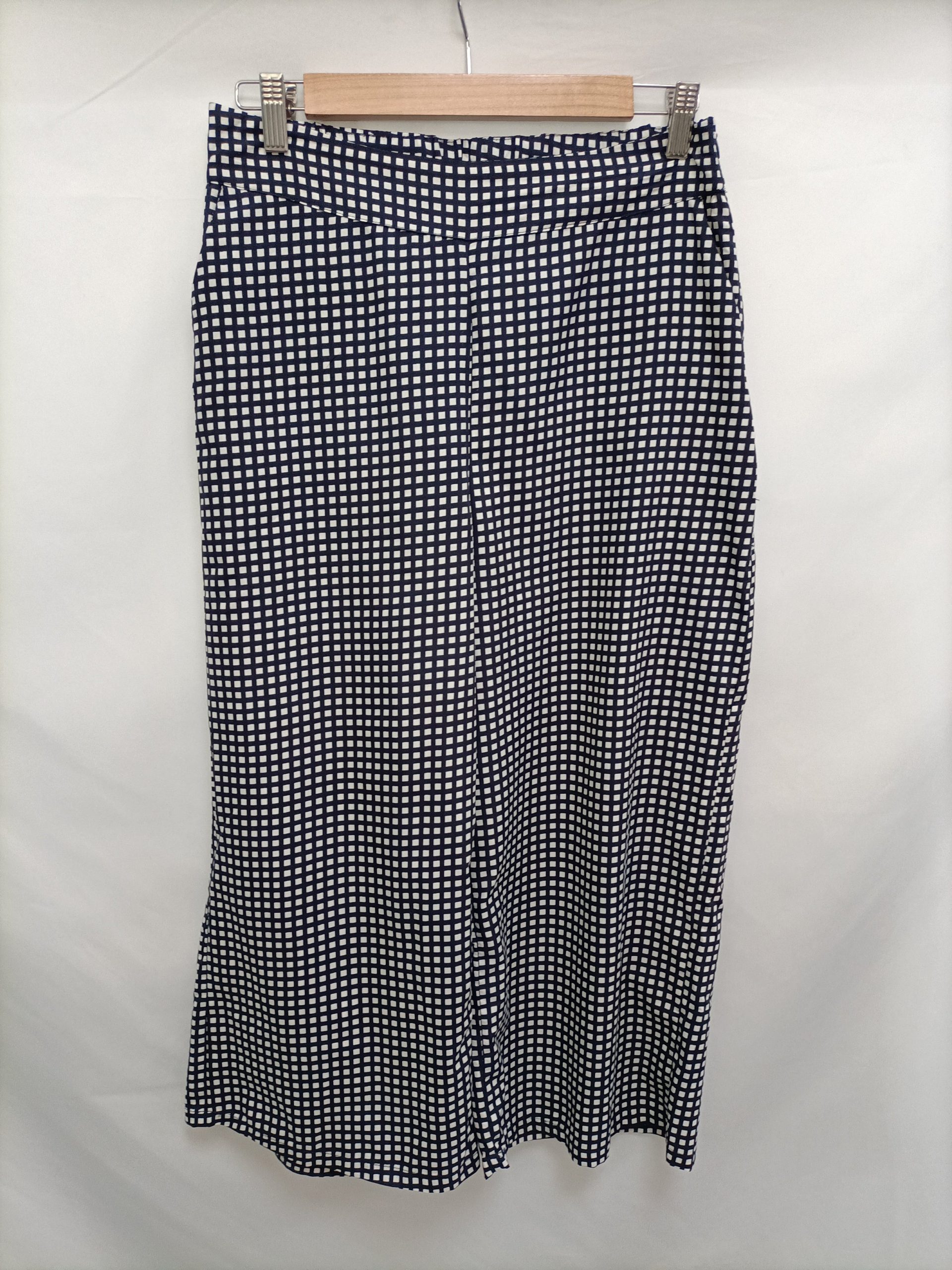 MANGO. Pantalón culotte cuadros T.m