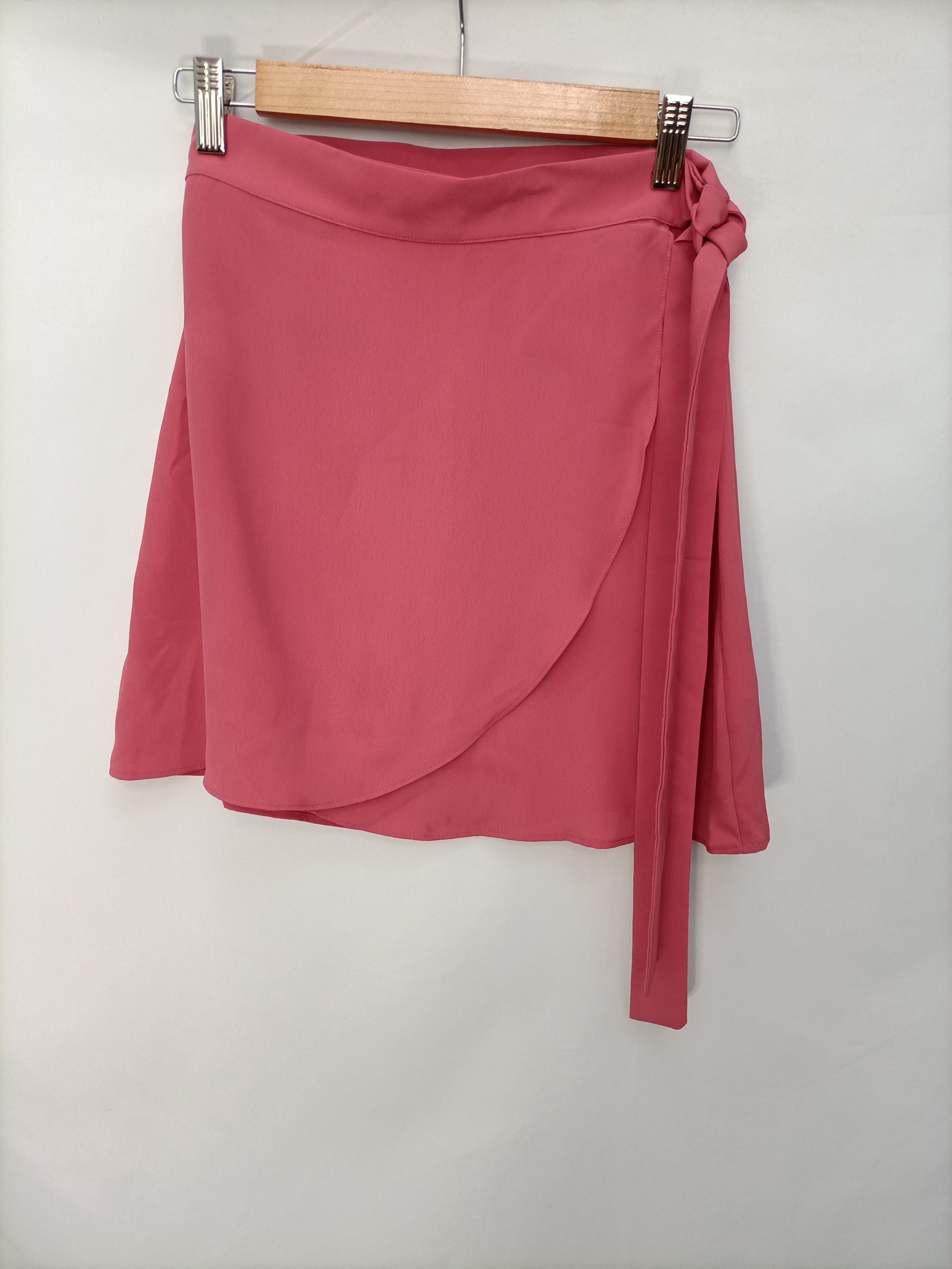 ROBIN. Falda cruzada rosaT.s/m