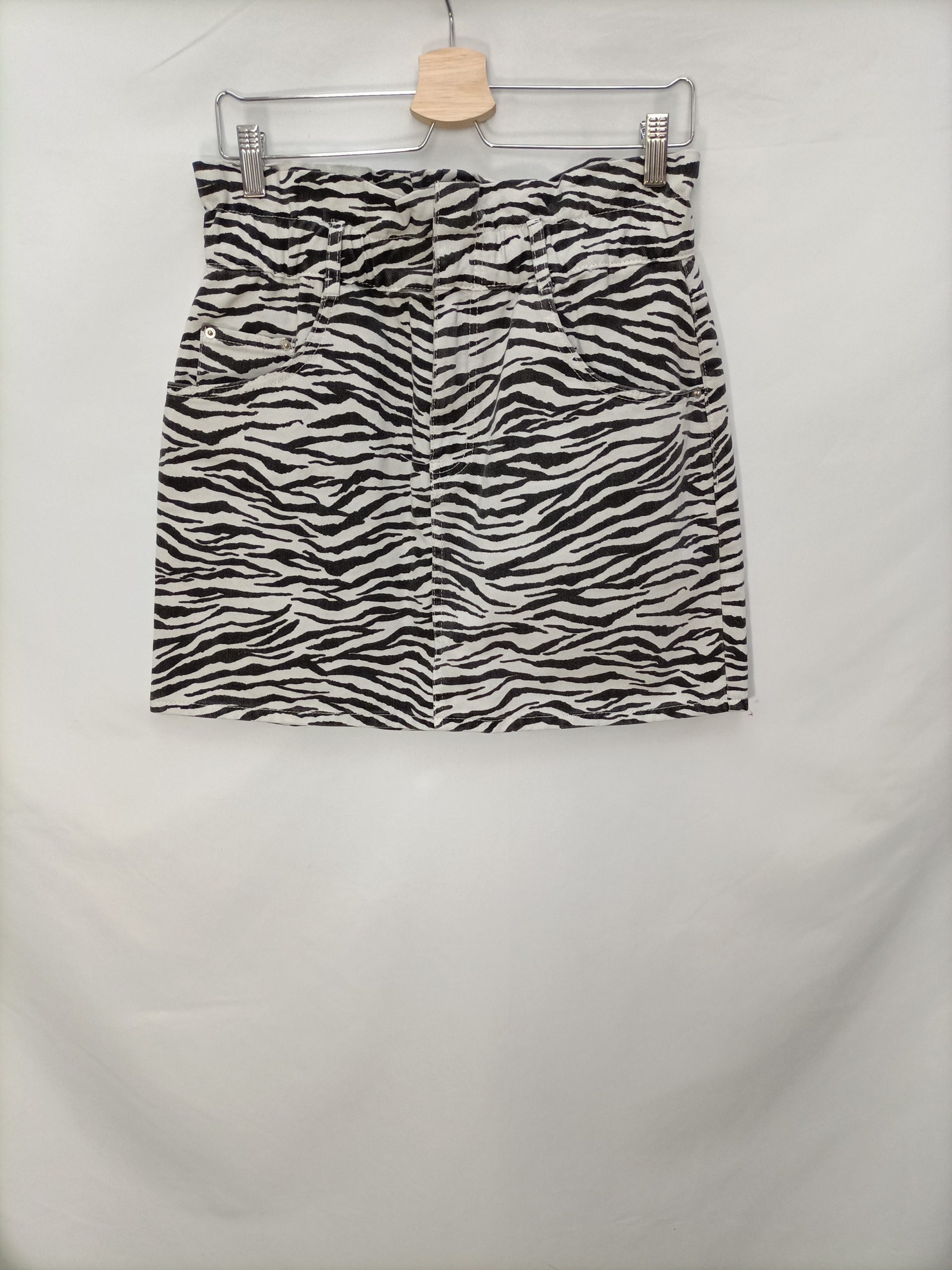 ZARA. Falda denim cebra T.l