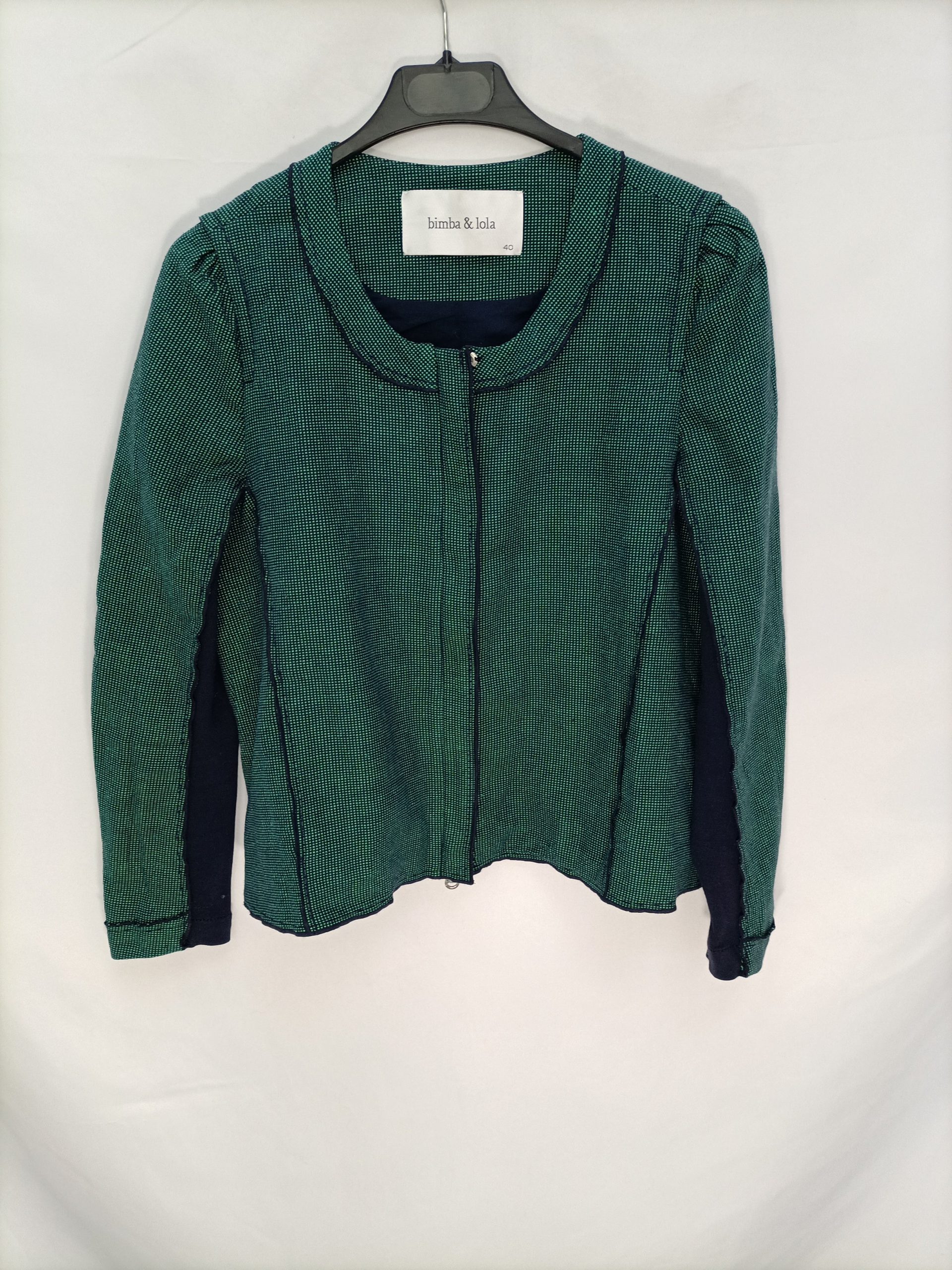 BIMBA Y LOLA. Chaqueta cuadrosT.40 (S)