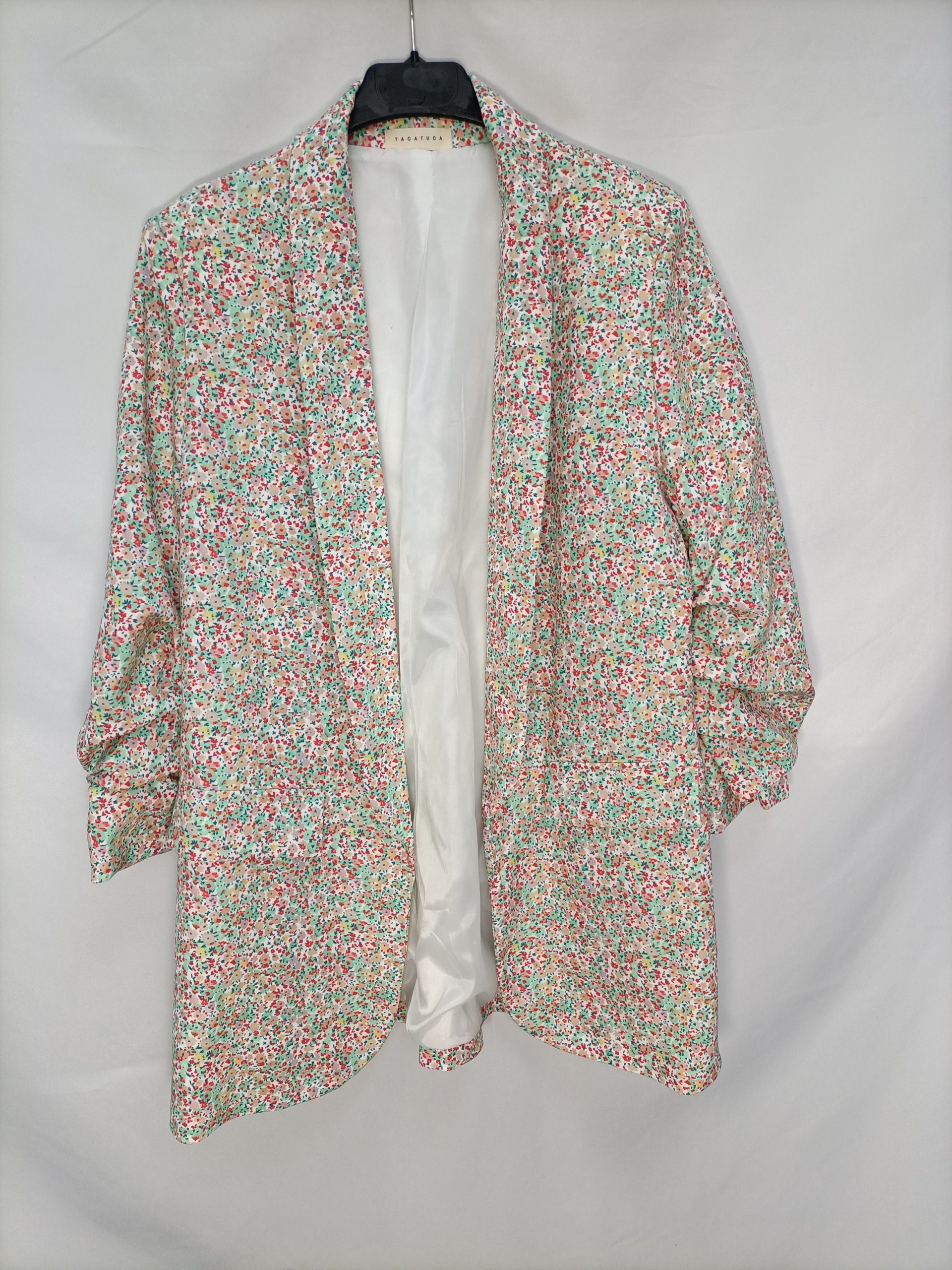 TACATUCA. Blazers flores T.xl