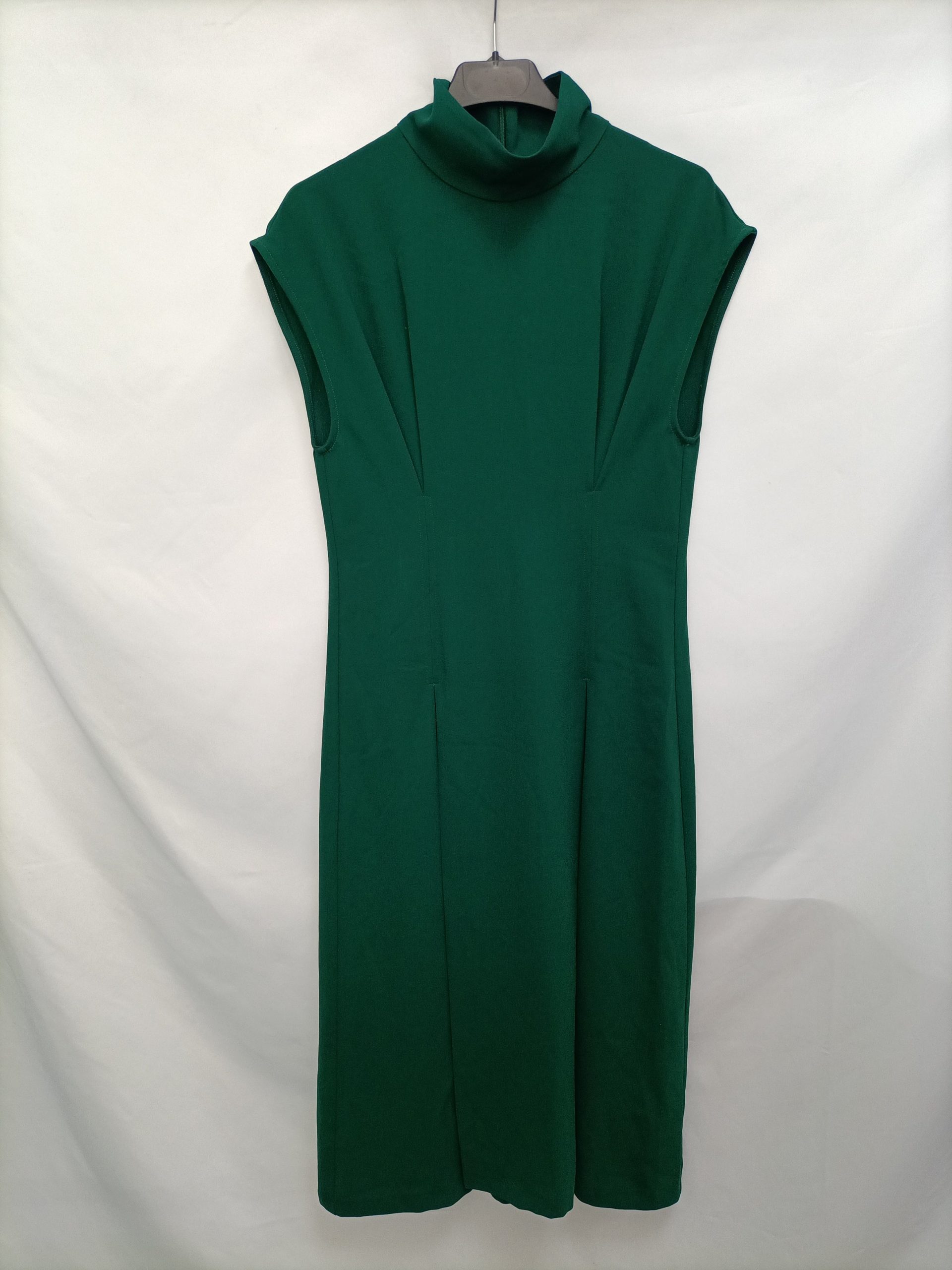 ZARA. Vestido midi verde T.xs