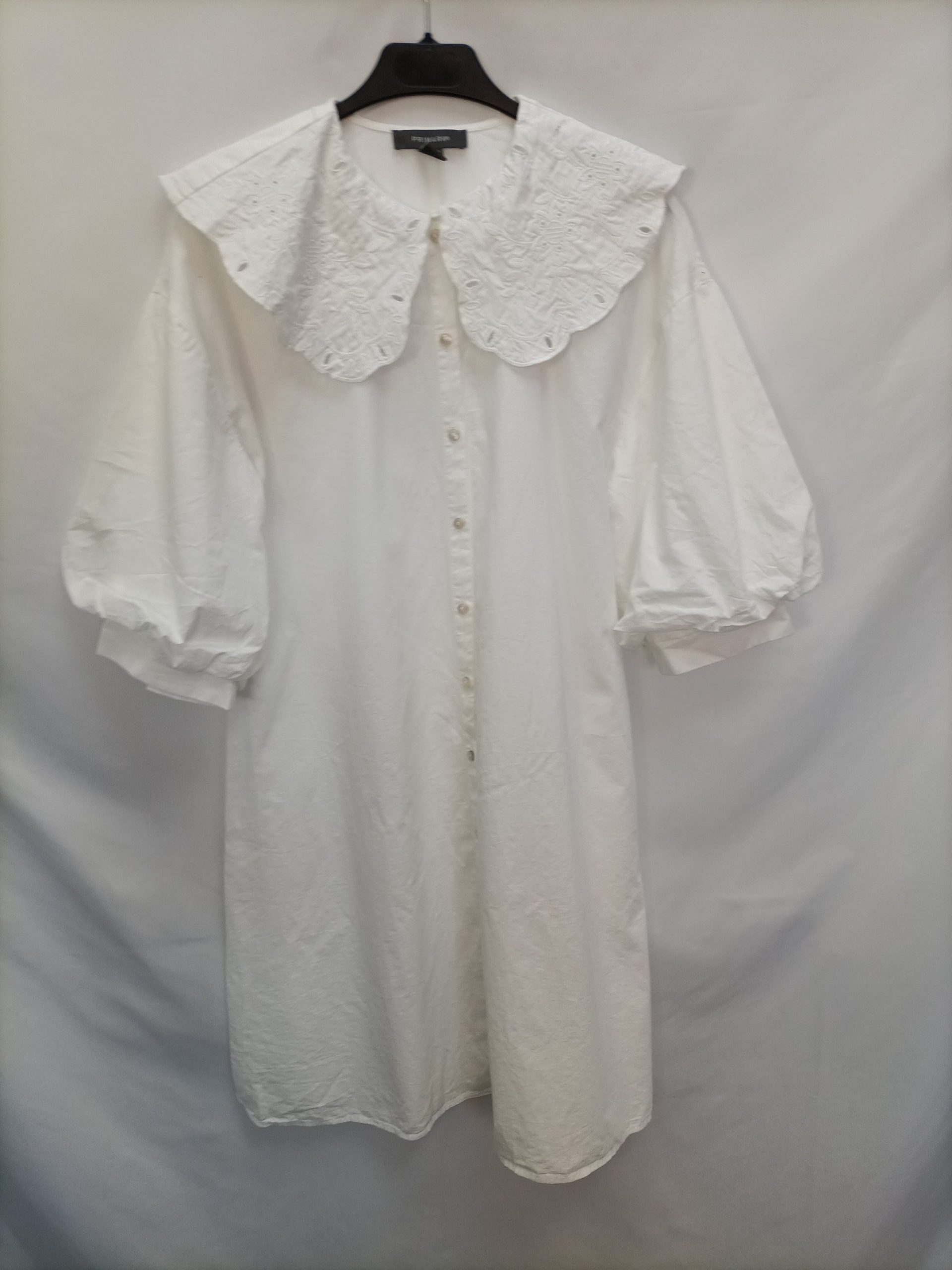 PRIMARK. Vestido blanco camisero T.34