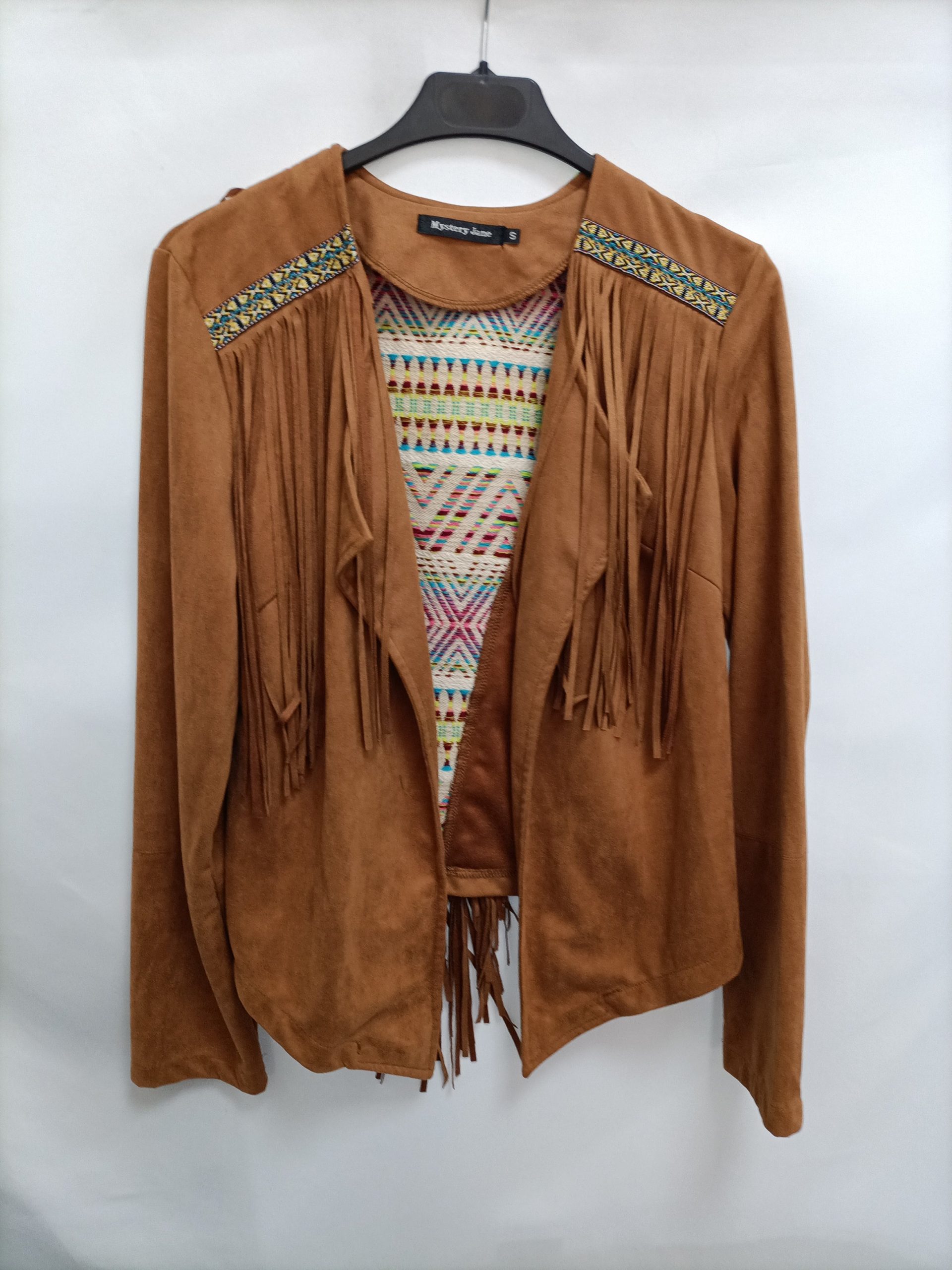 MYSTERY JANE. Chaquets étnica flecos T.s