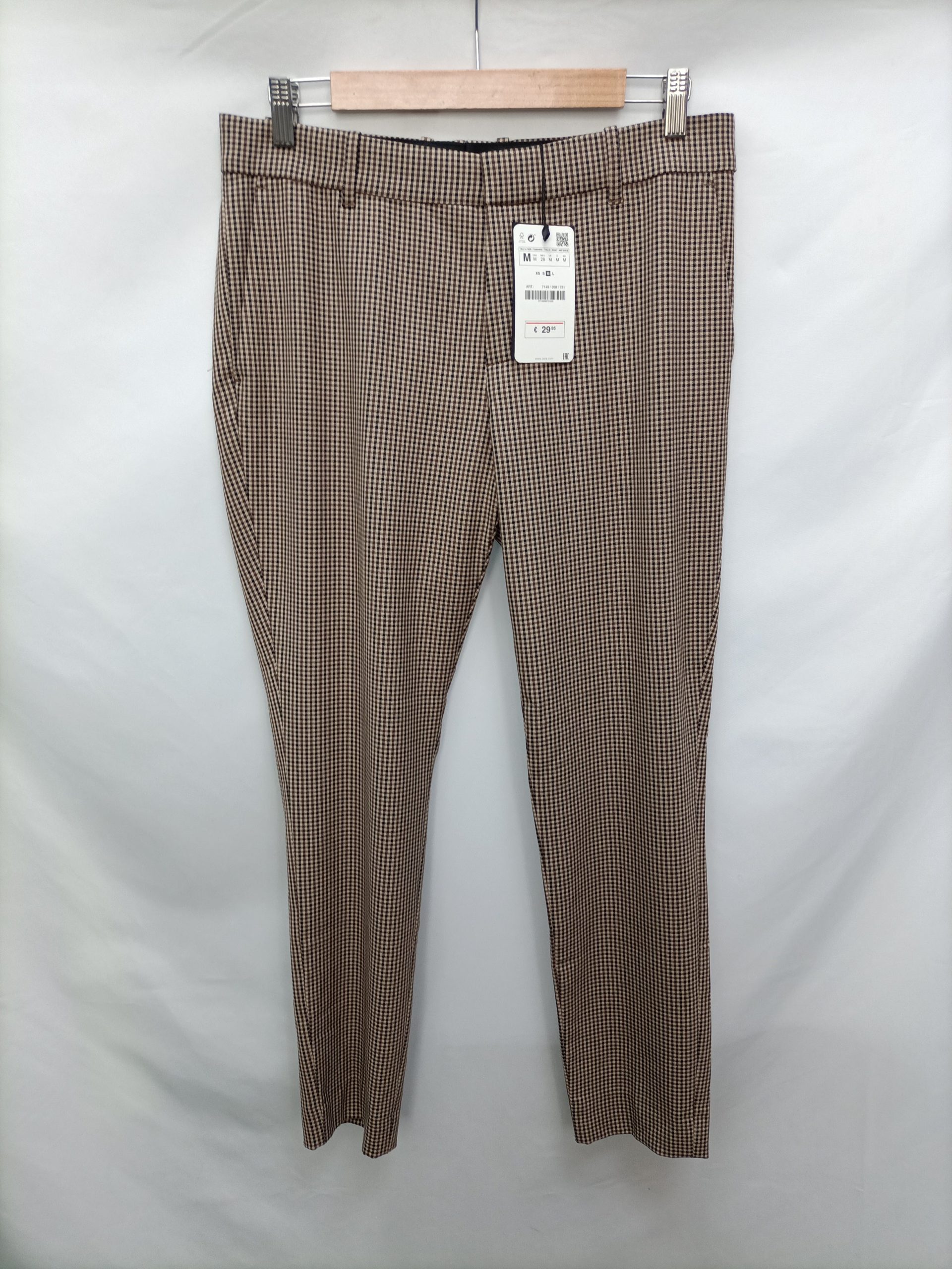 ZARA. Pantalón beige cuadros T.m