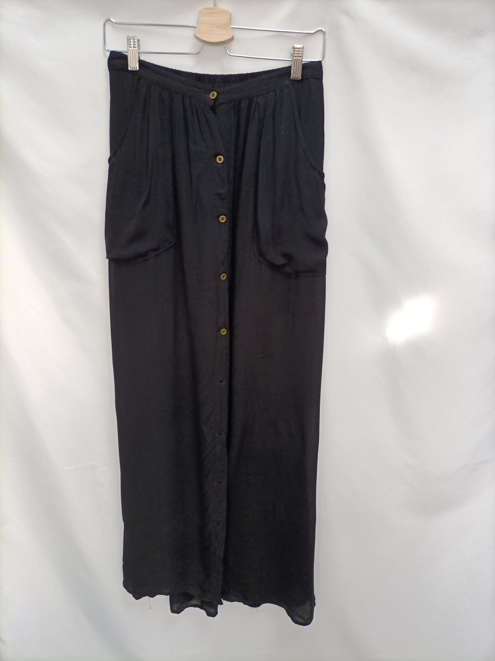 STRADIVARIUS. Falda larga negra T.s