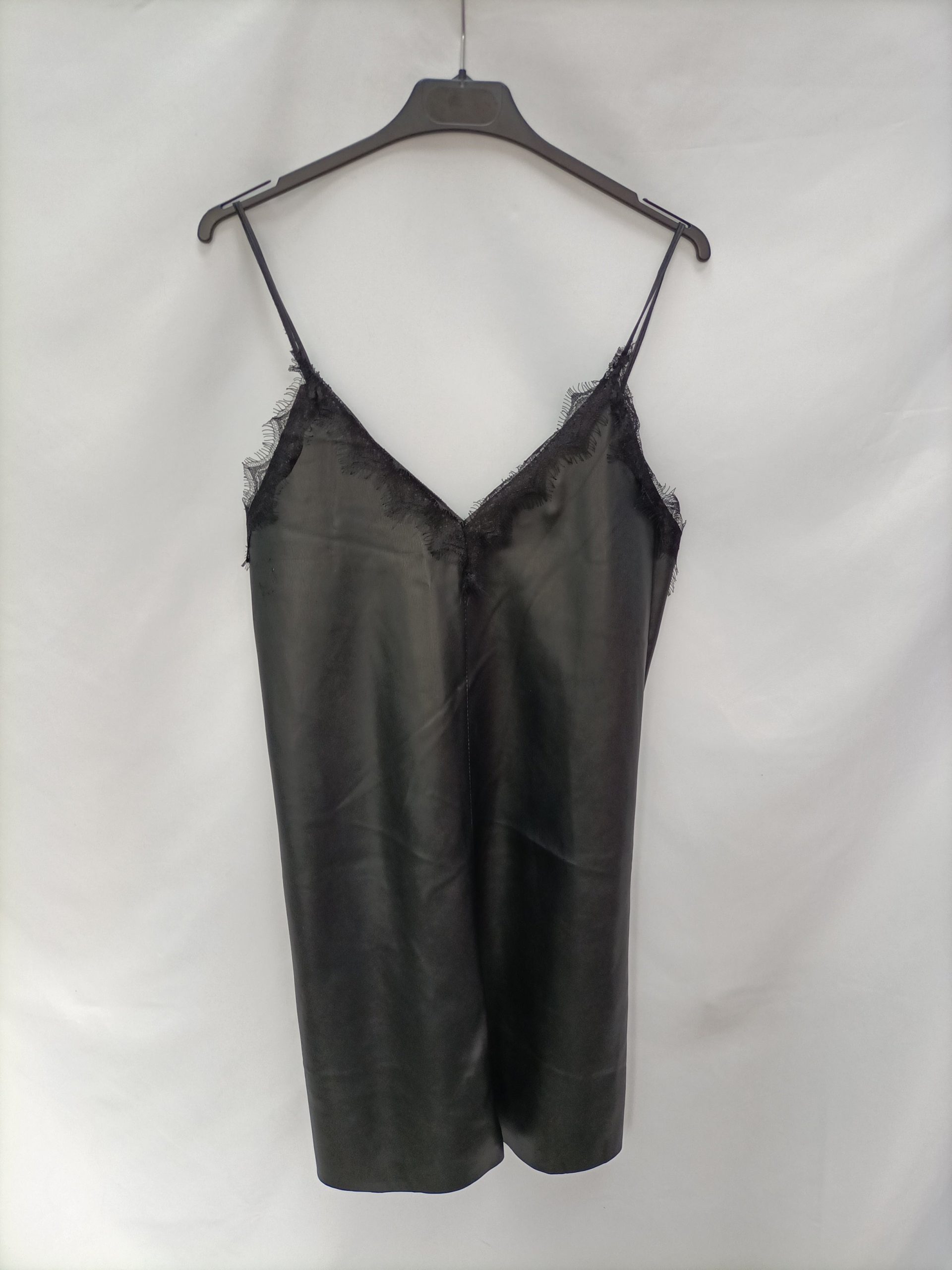 GOLDEN PARÍS. Vestido lencero polipiel T.s