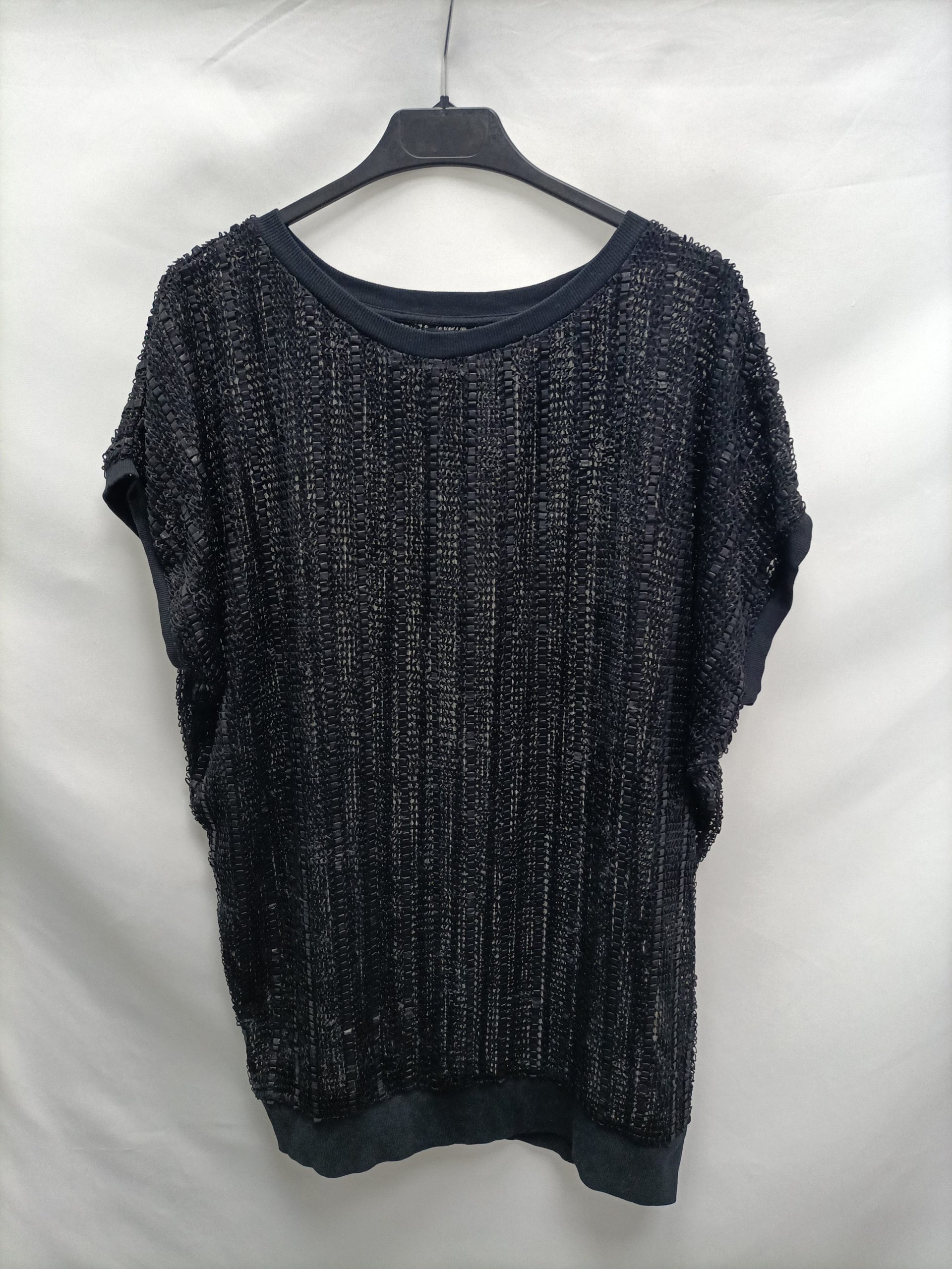 ZARA. Top negro oversized T.m