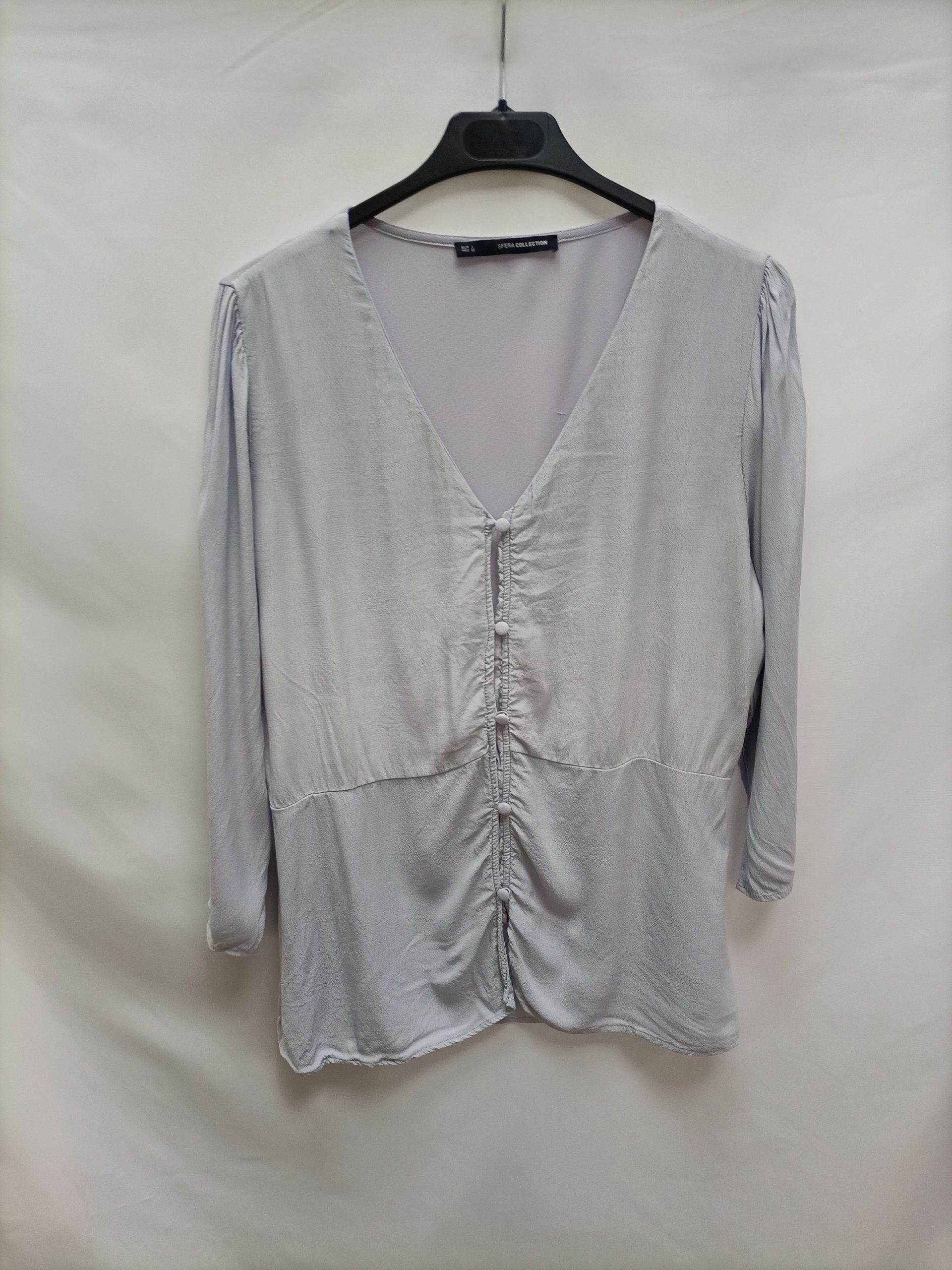 SFERA. Blusa fluida azules T.l