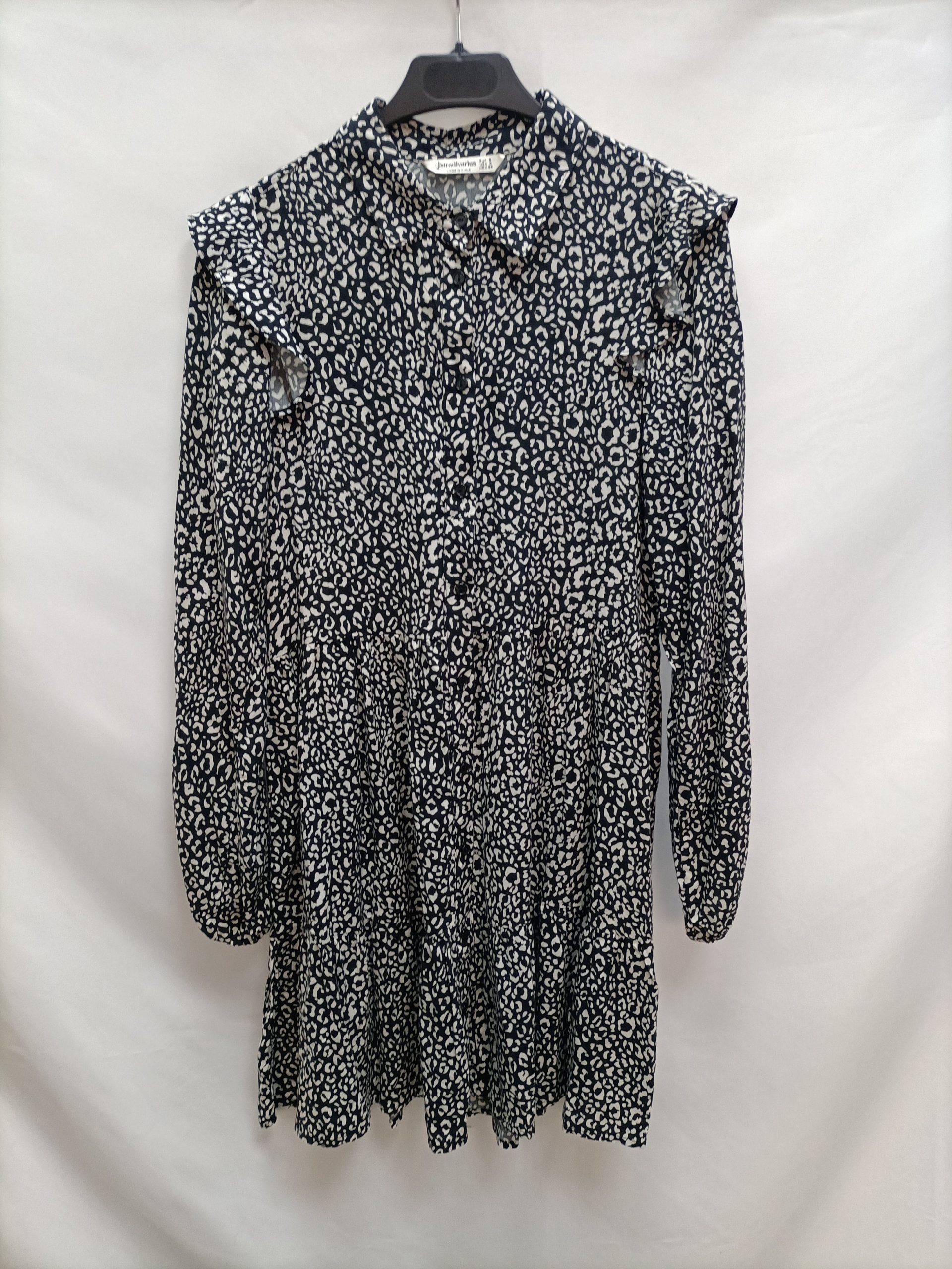STRADIVARIUS. Vestido animal print T. S