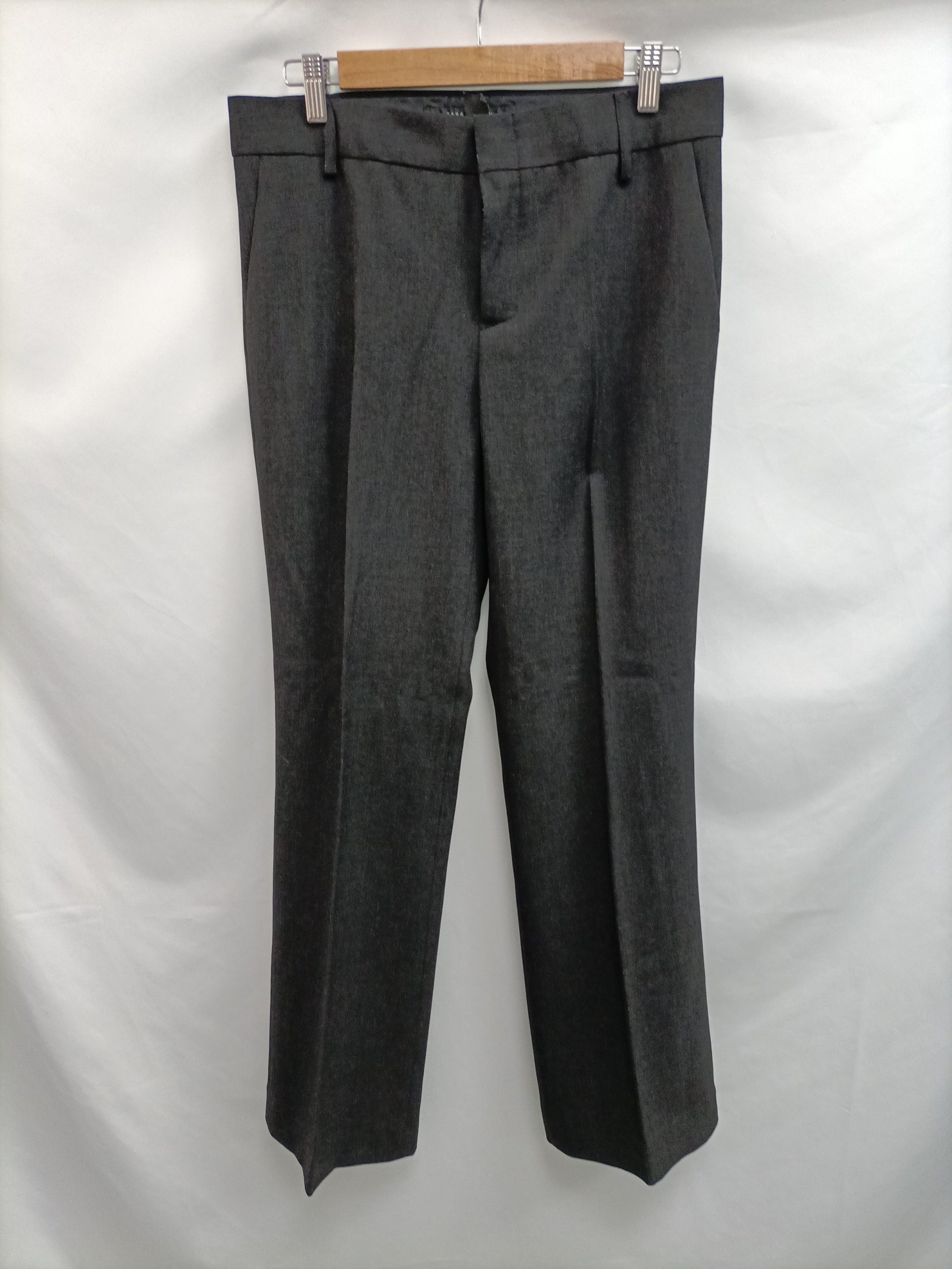 ZARA. Pantalón recto gris T.40
