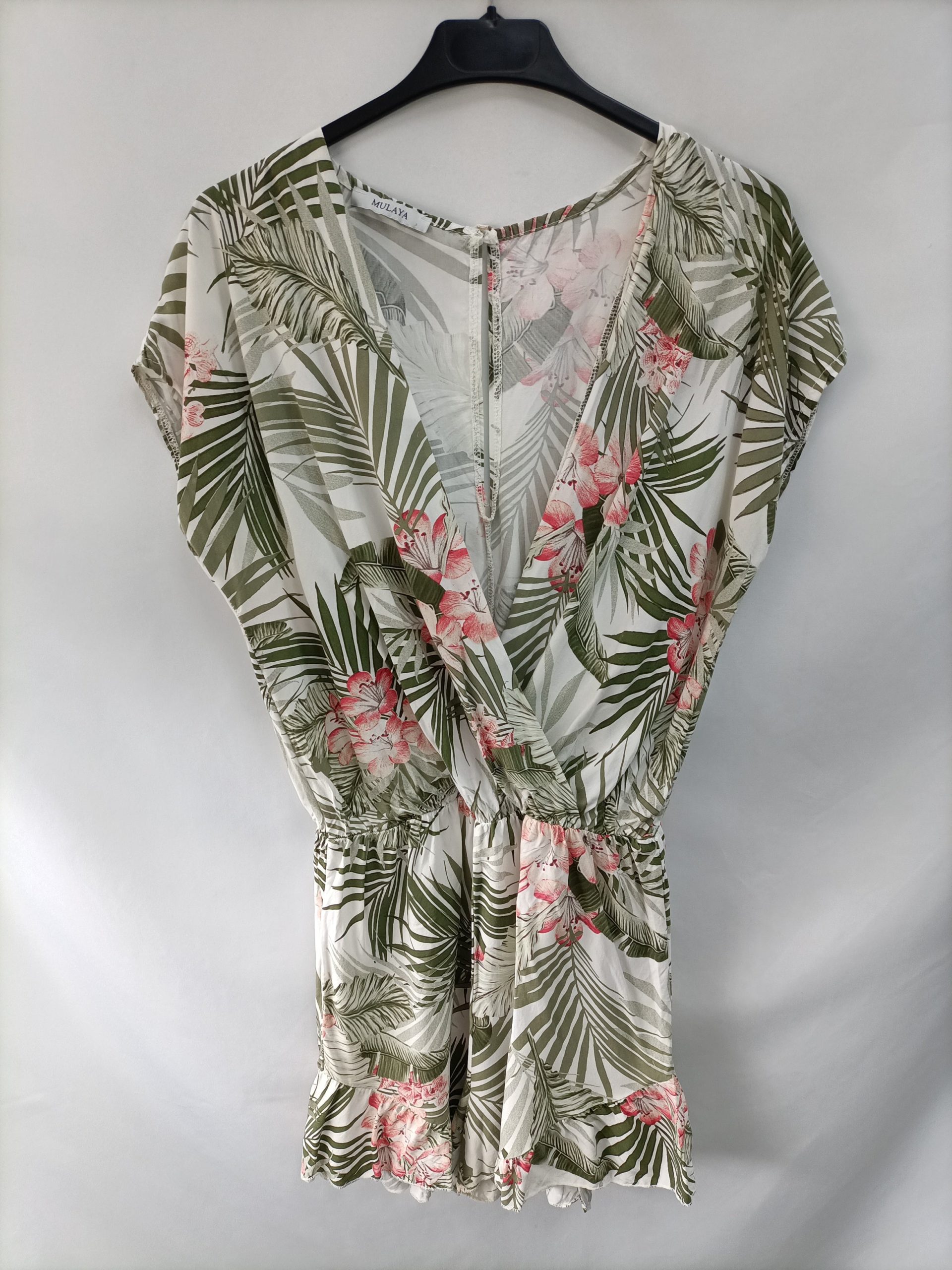 MULAYA. Mono blanco hojas T.u(m)