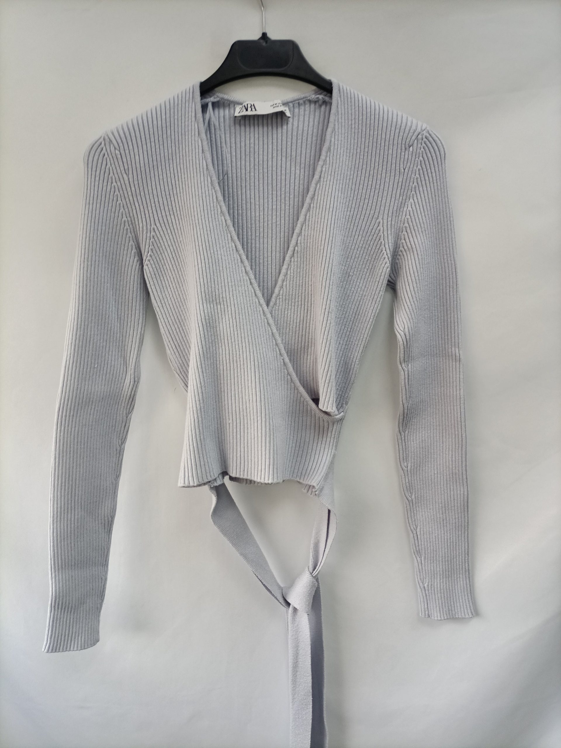 ZARA. Top punto cruzado T.m