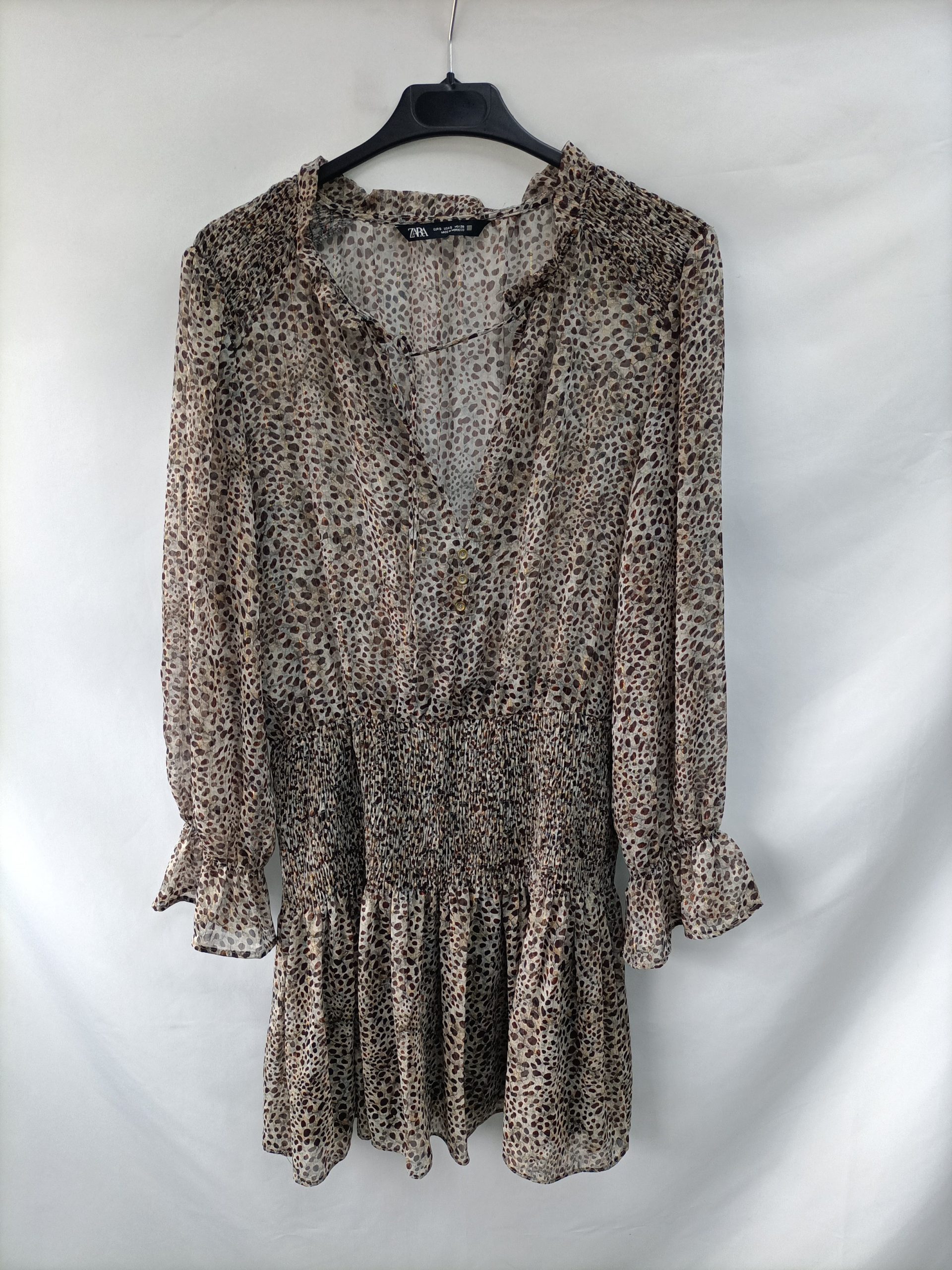 ZARA. Vestido corto estampado T.s
