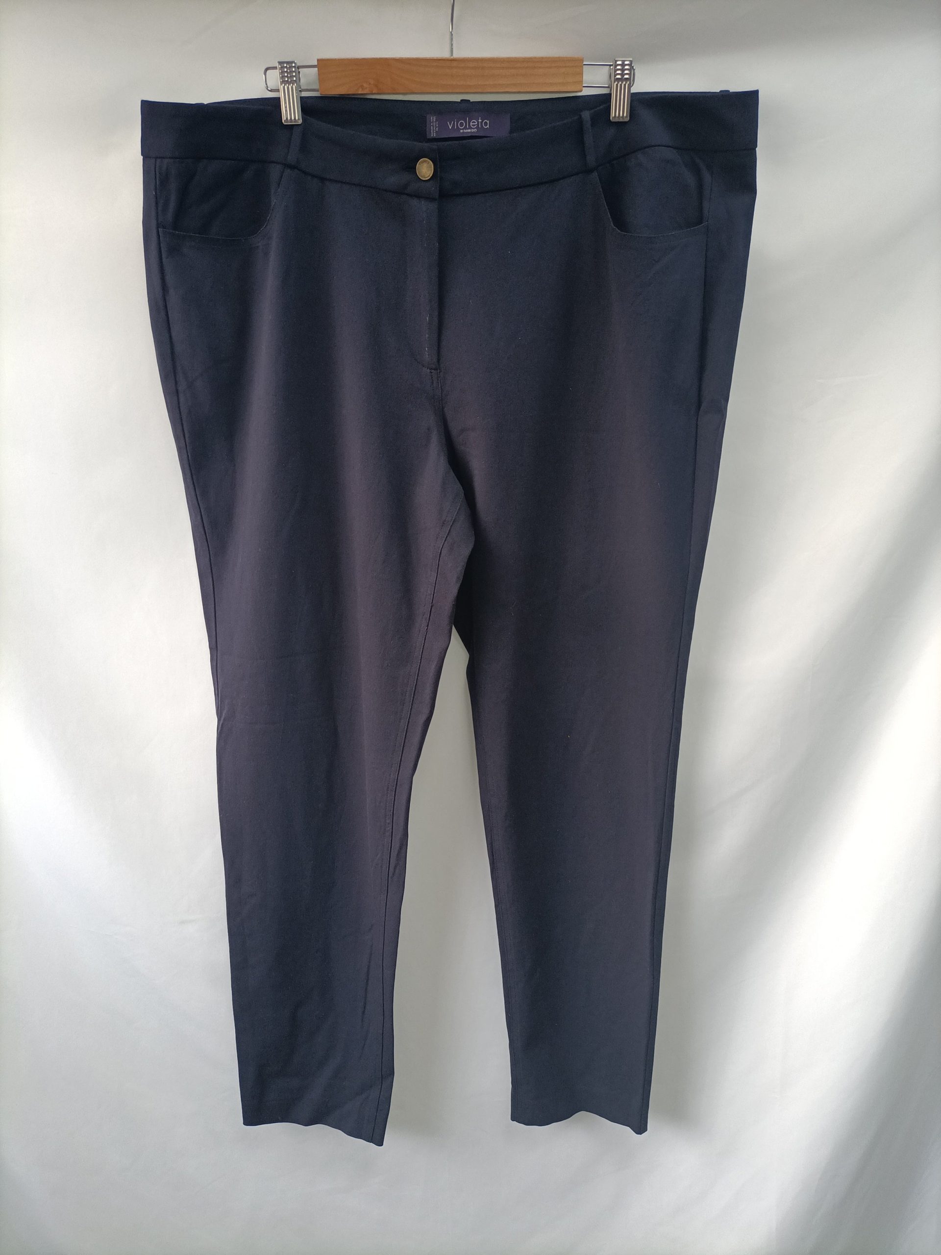 VIOLETA BY MANGO. Pantalones azules T.54