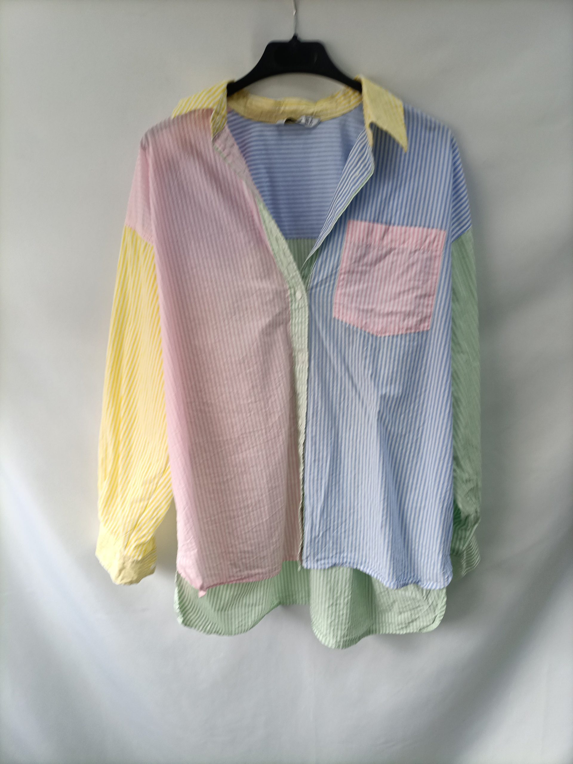 STRADIVARIUS. Camisa rayas oversized T. S