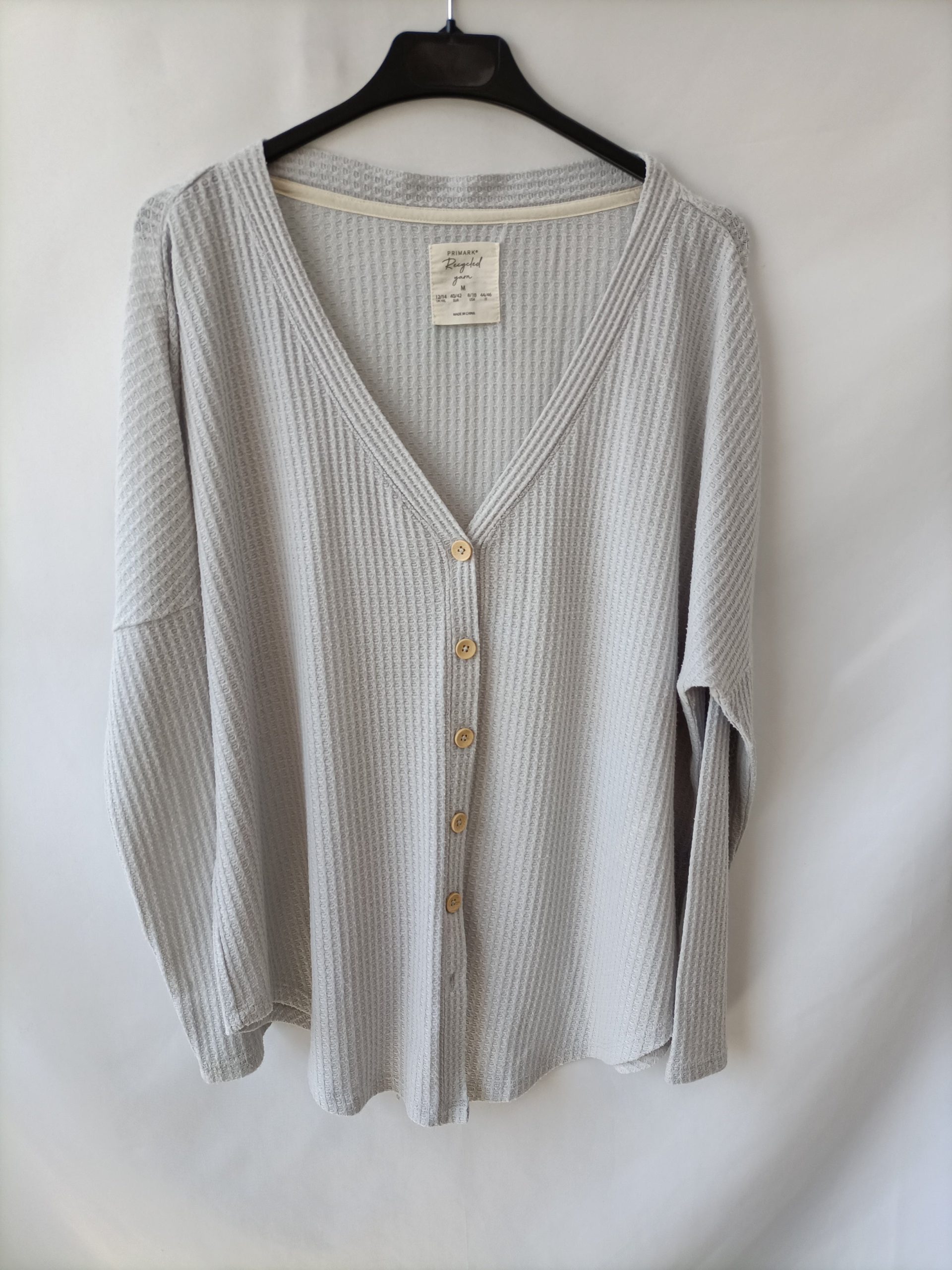 PRIMARK. Blusa textura Abotonada T.40/42