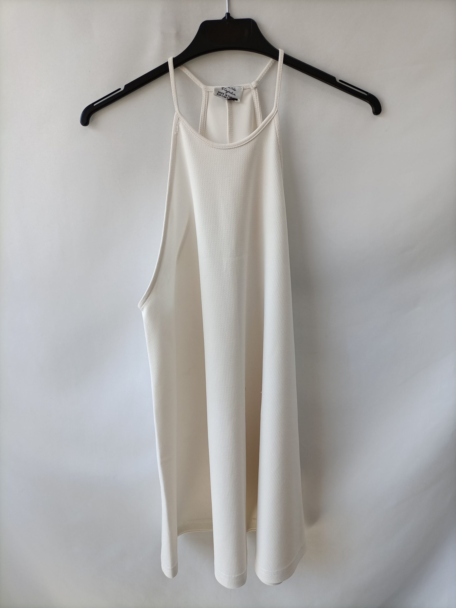ZARA. Vestido corto blanco T.s