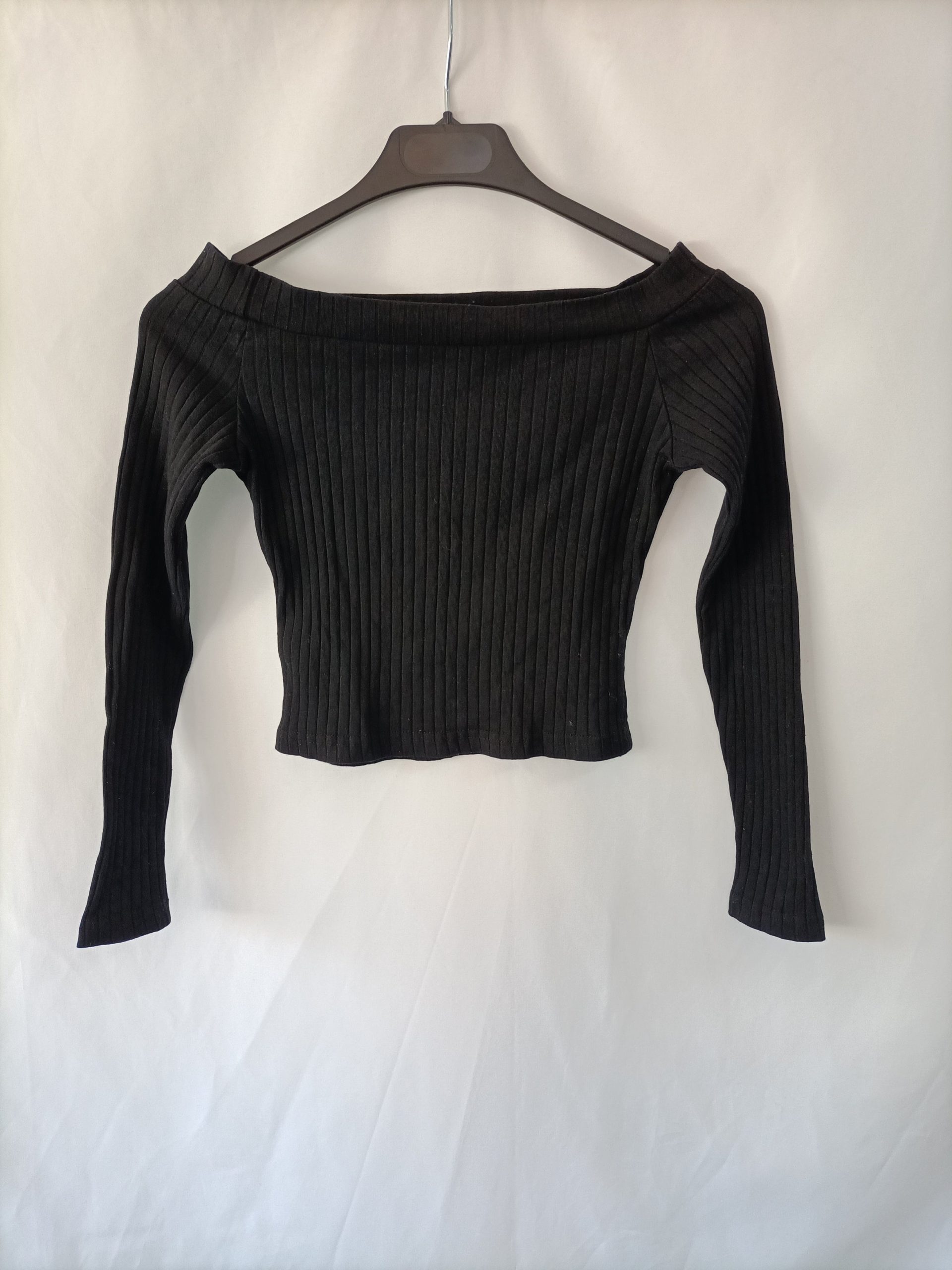 NEON COCO. Croptop negro T.s