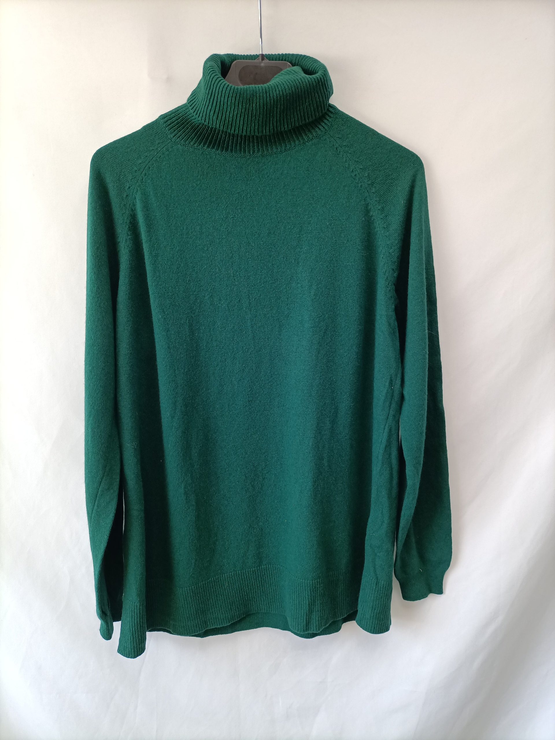 MASSIMO DUTTI.Jersey verde 100% cashmere T.L