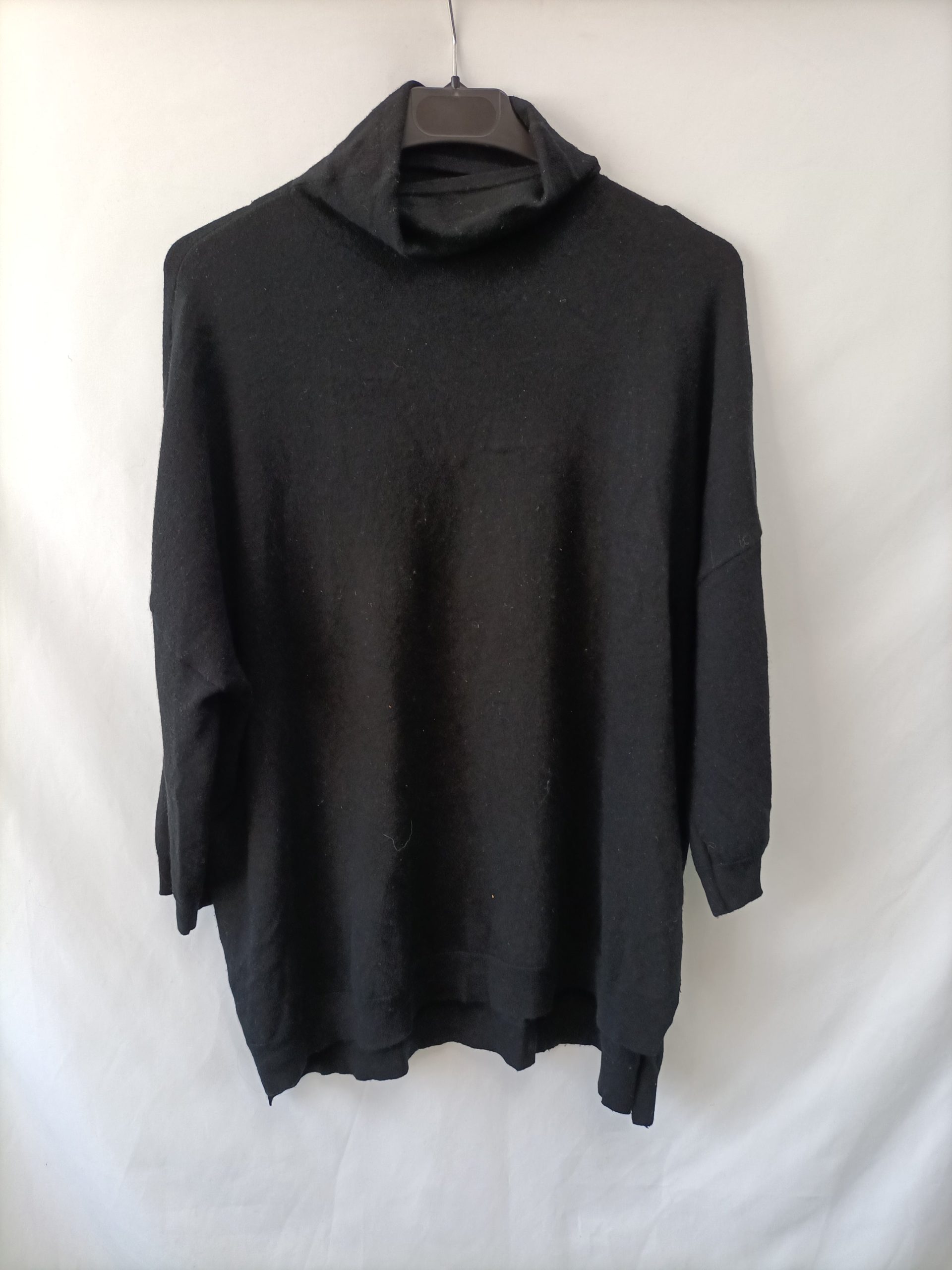 MAXMARA. Jersey cuello perkins negro T.s/m