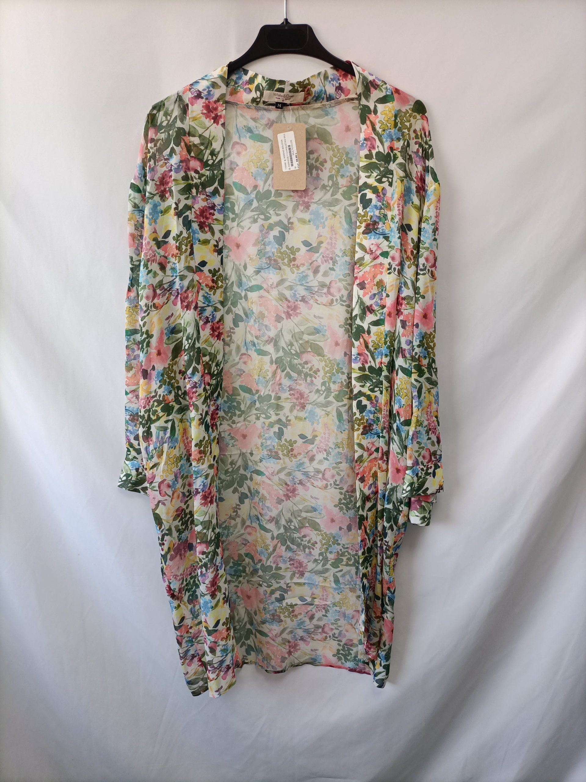WHITE&ONE. Kimono fluido flores T.m
