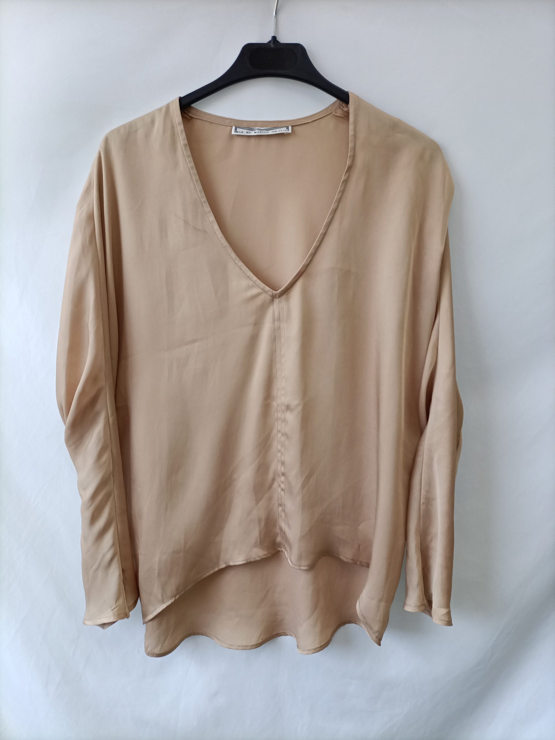 MAK BY MARISA ARACELI. Blusa beige T.36