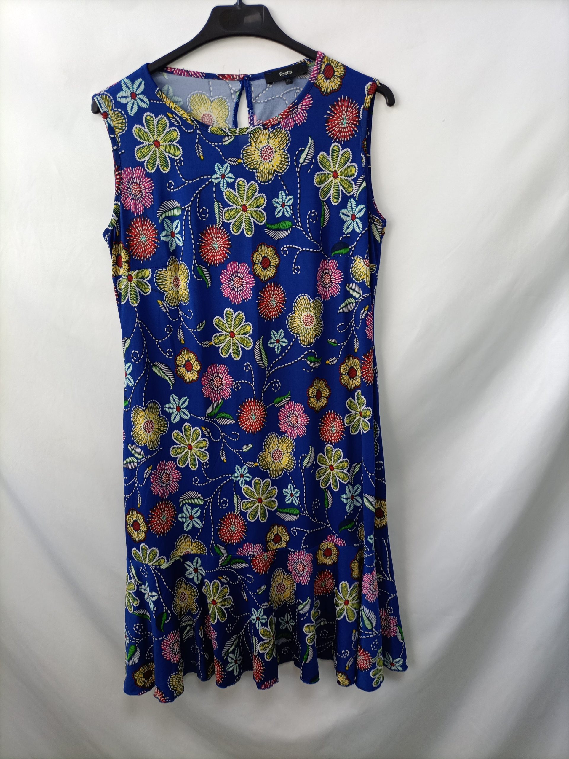 FESTA. Vestido azulón con flores T.38