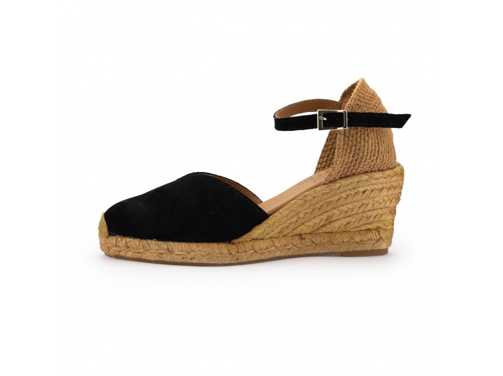 Alpargata en ante negro con cuña de esparto y hebilla Pepa & Cris