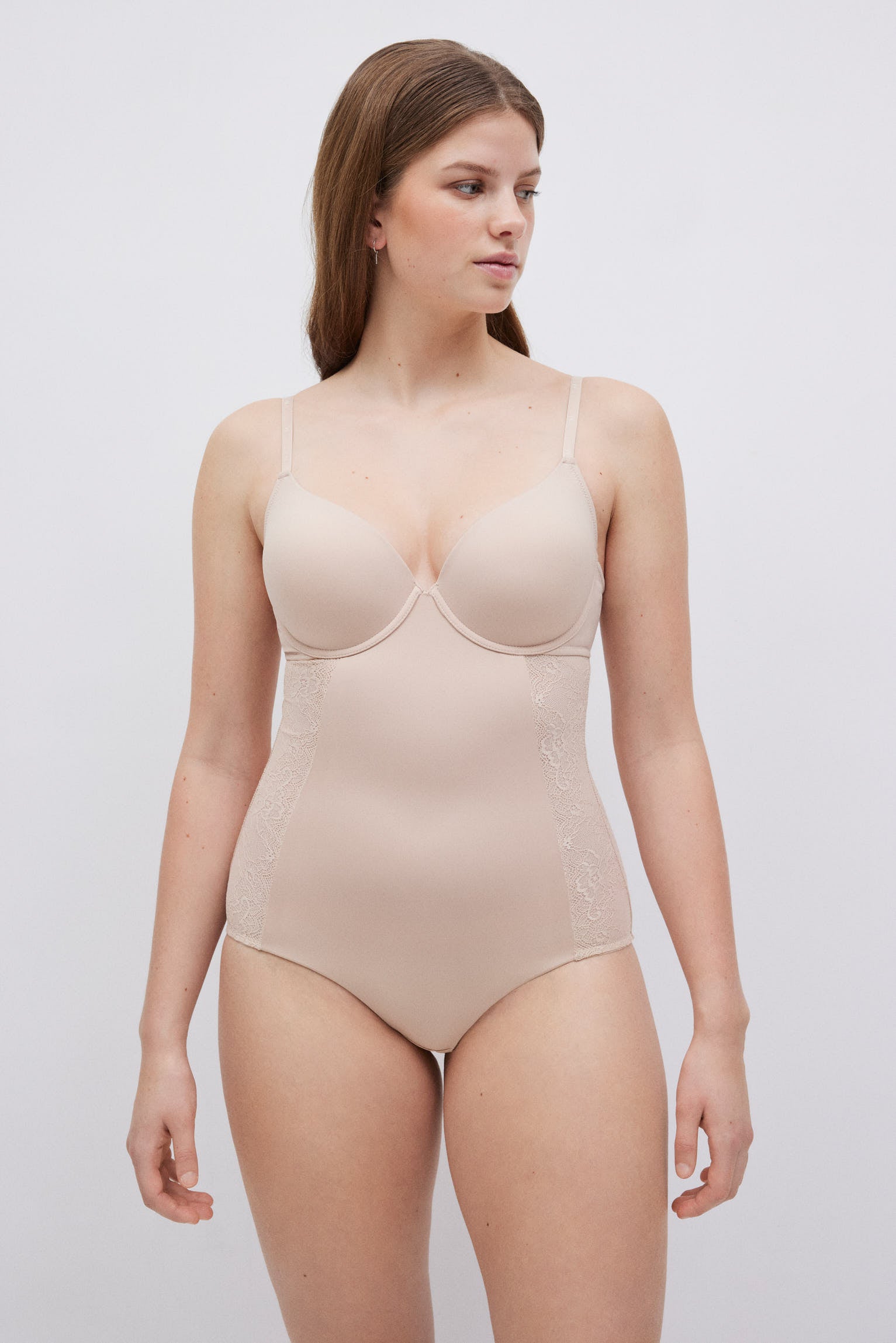 Body reductor encaje media compresión copa C nude