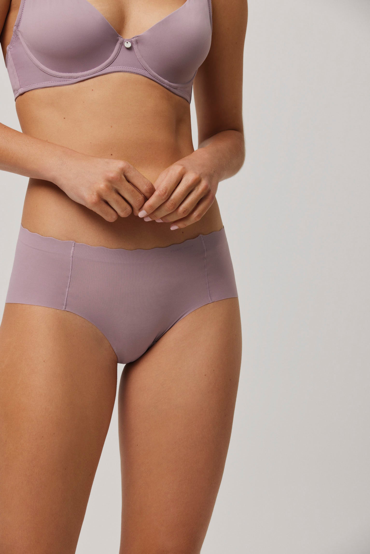 Braga midi láser lila