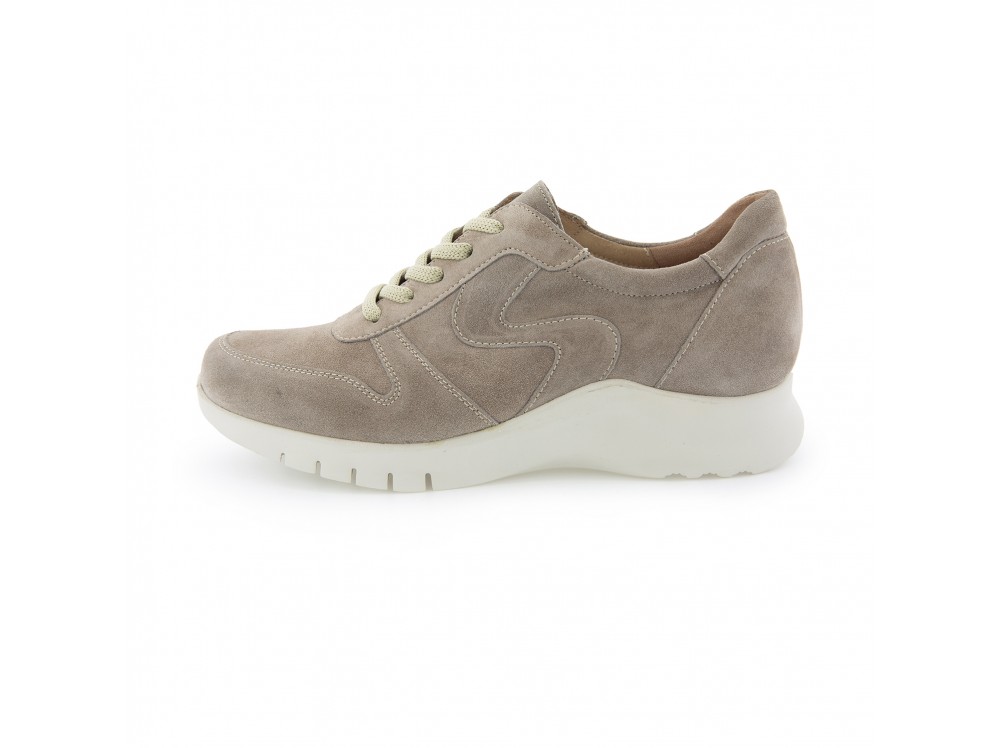 Blucher deportivo de ante piedra con cordón 195767 de Piesanto