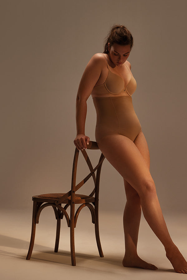 Braguita alta reductora compresión media visón