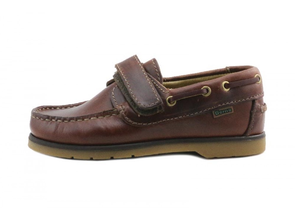 Náutico en piel marrón con velcro Gorila