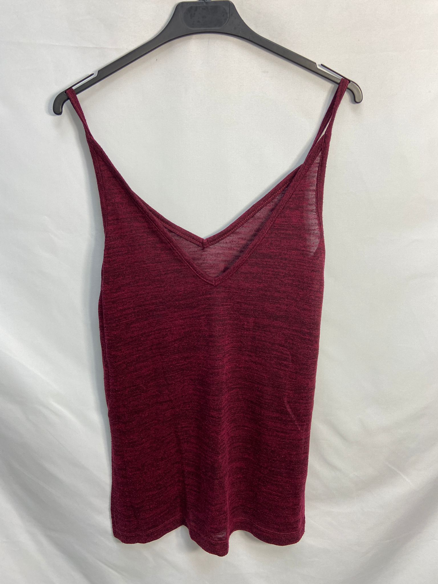 OTRAS. Top burdeos T.m